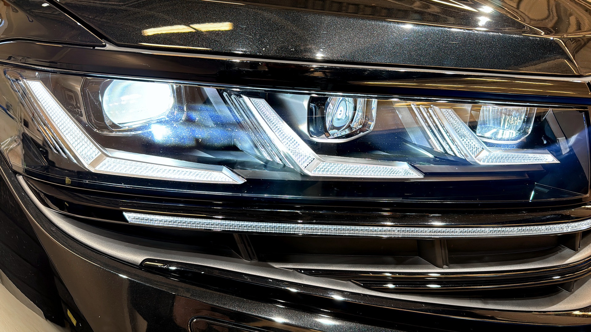 Volkswagen Touareg TAF54N