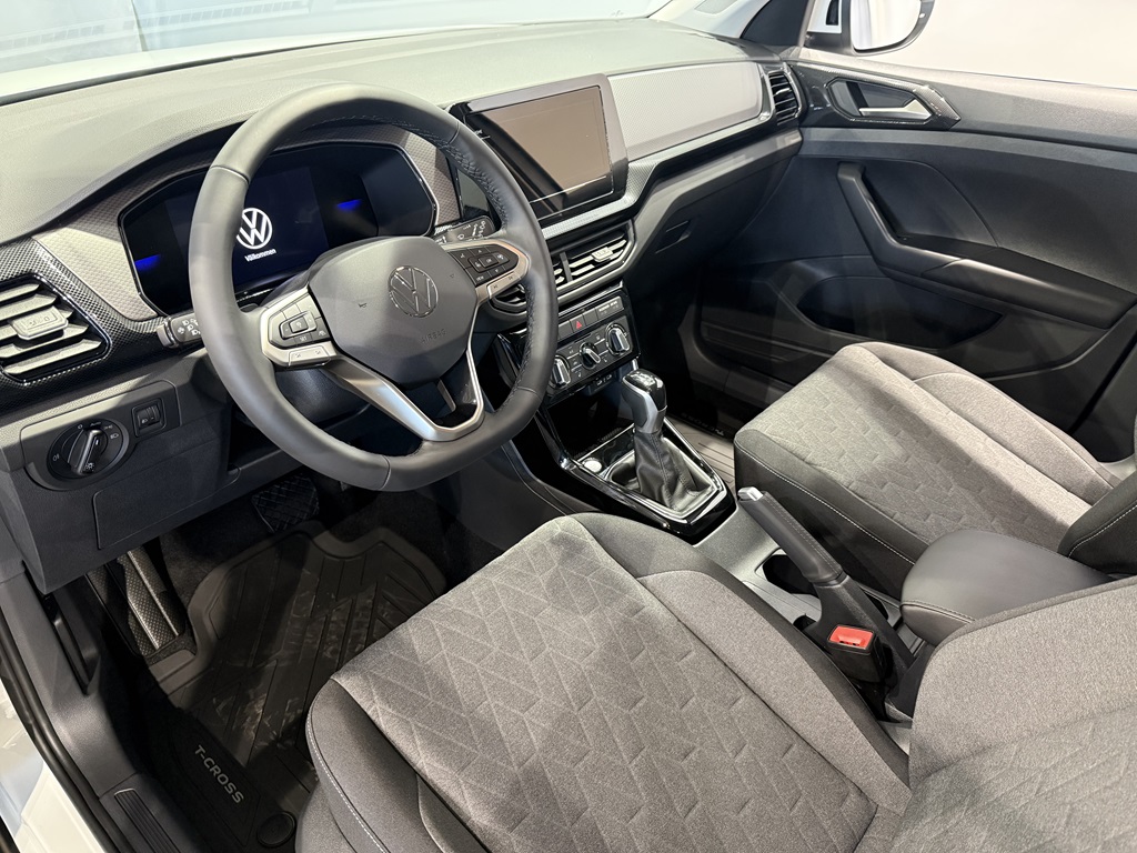 Volkswagen T-Cross TAH80W