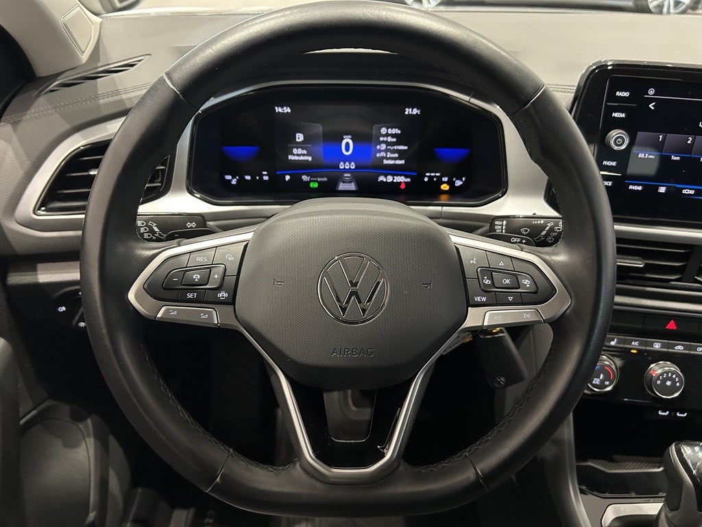 Volkswagen T-Roc TBB58G