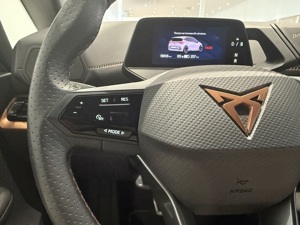 CUPRA Born TBJ52B