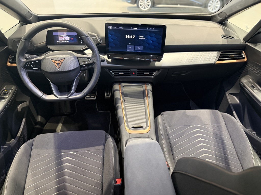 CUPRA Born TBJ52B