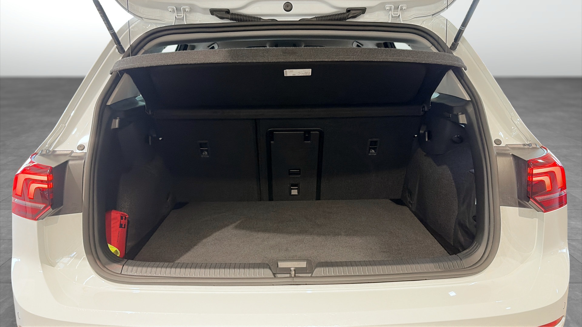 Volkswagen Golf TBJ81F