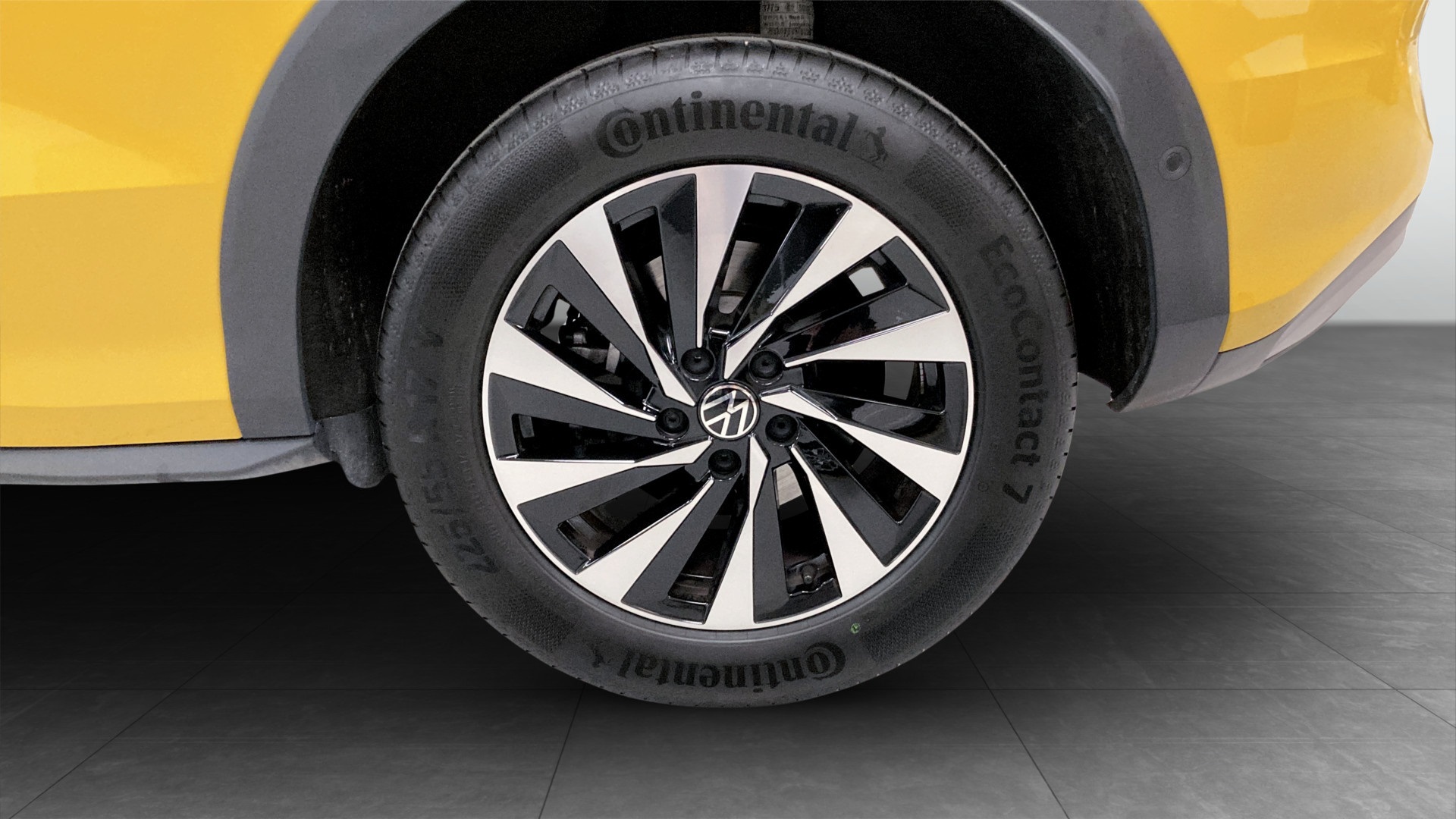 Volkswagen T-Roc TBP09N