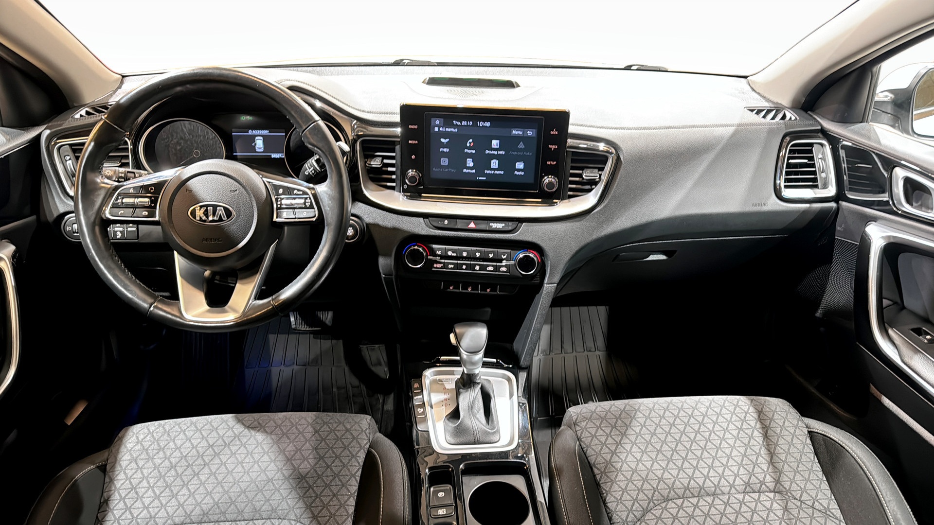 Kia cee'd SW TBW66A