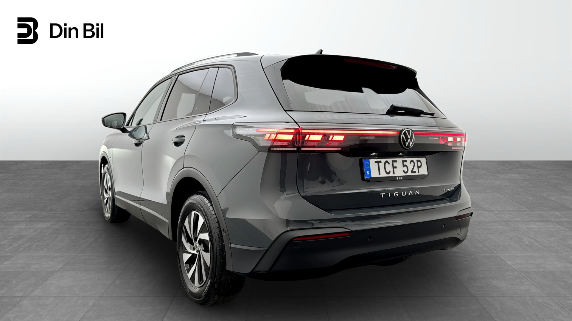 Volkswagen Tiguan TCF52P