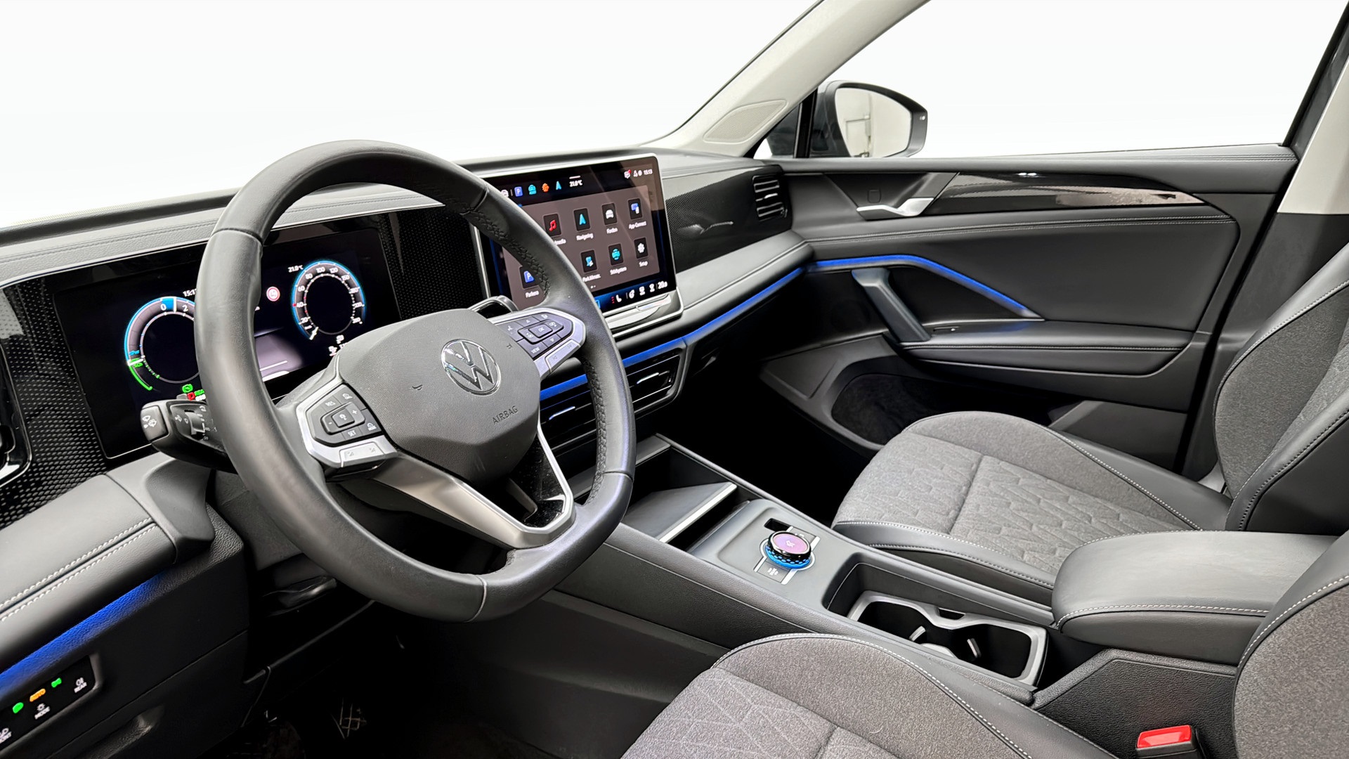 Volkswagen Tiguan TCF52P