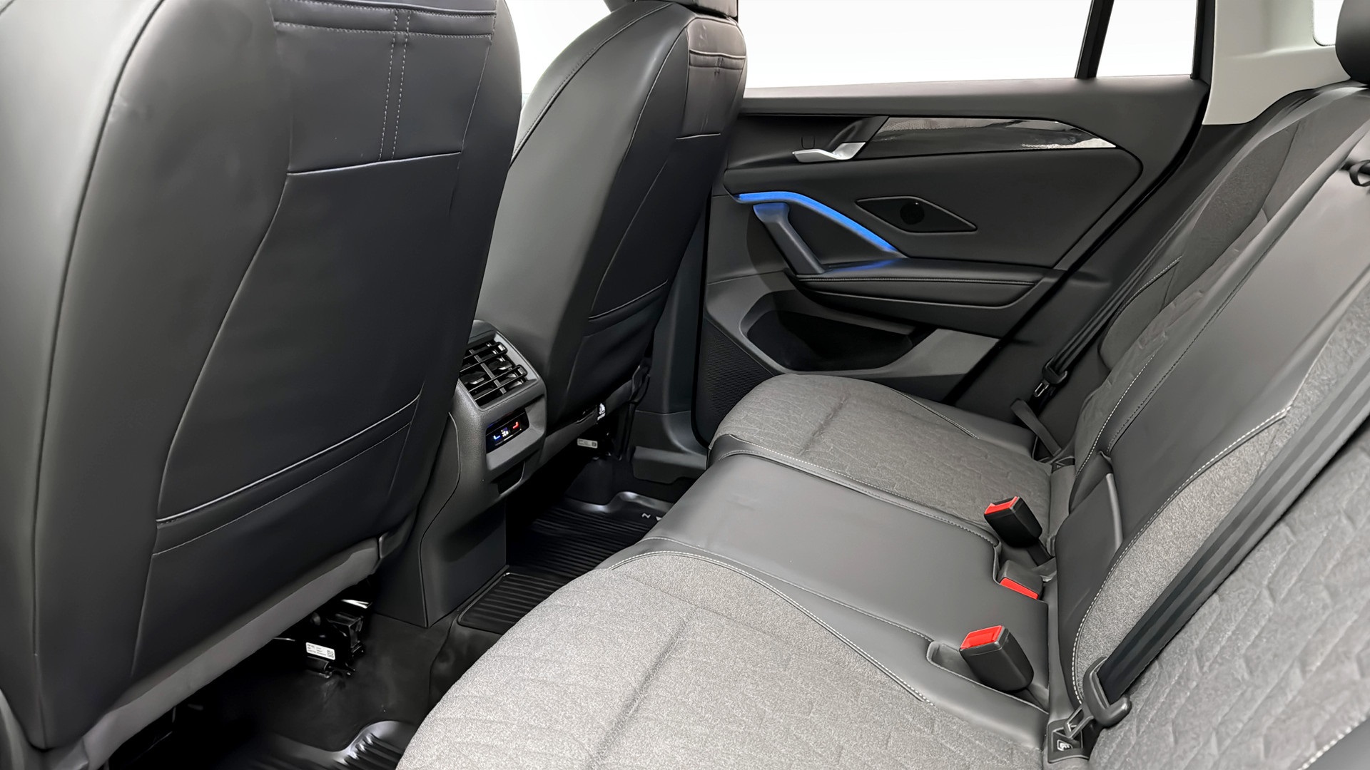 Volkswagen Tiguan TCF52P