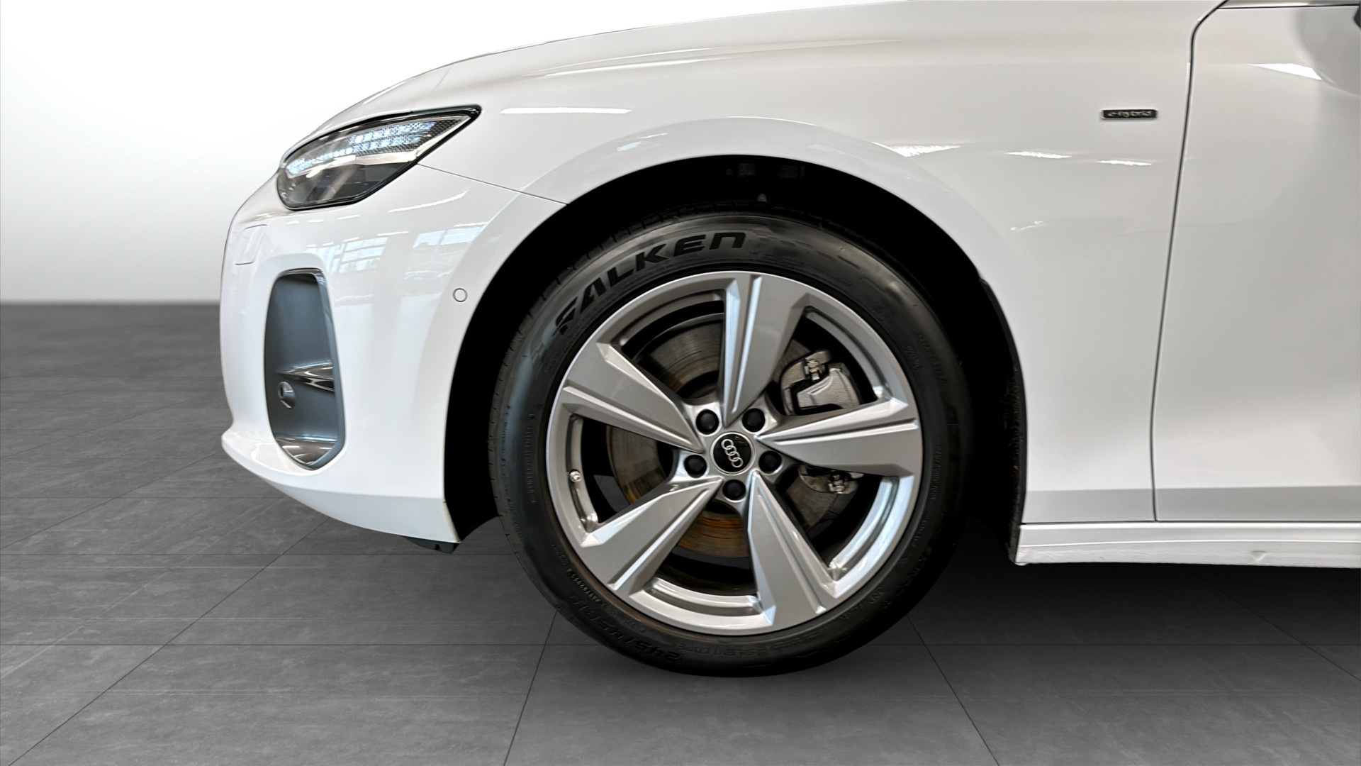 Audi A6 Avant TCG17C