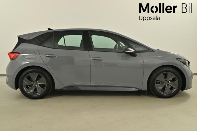 CUPRA Born TCJ52M