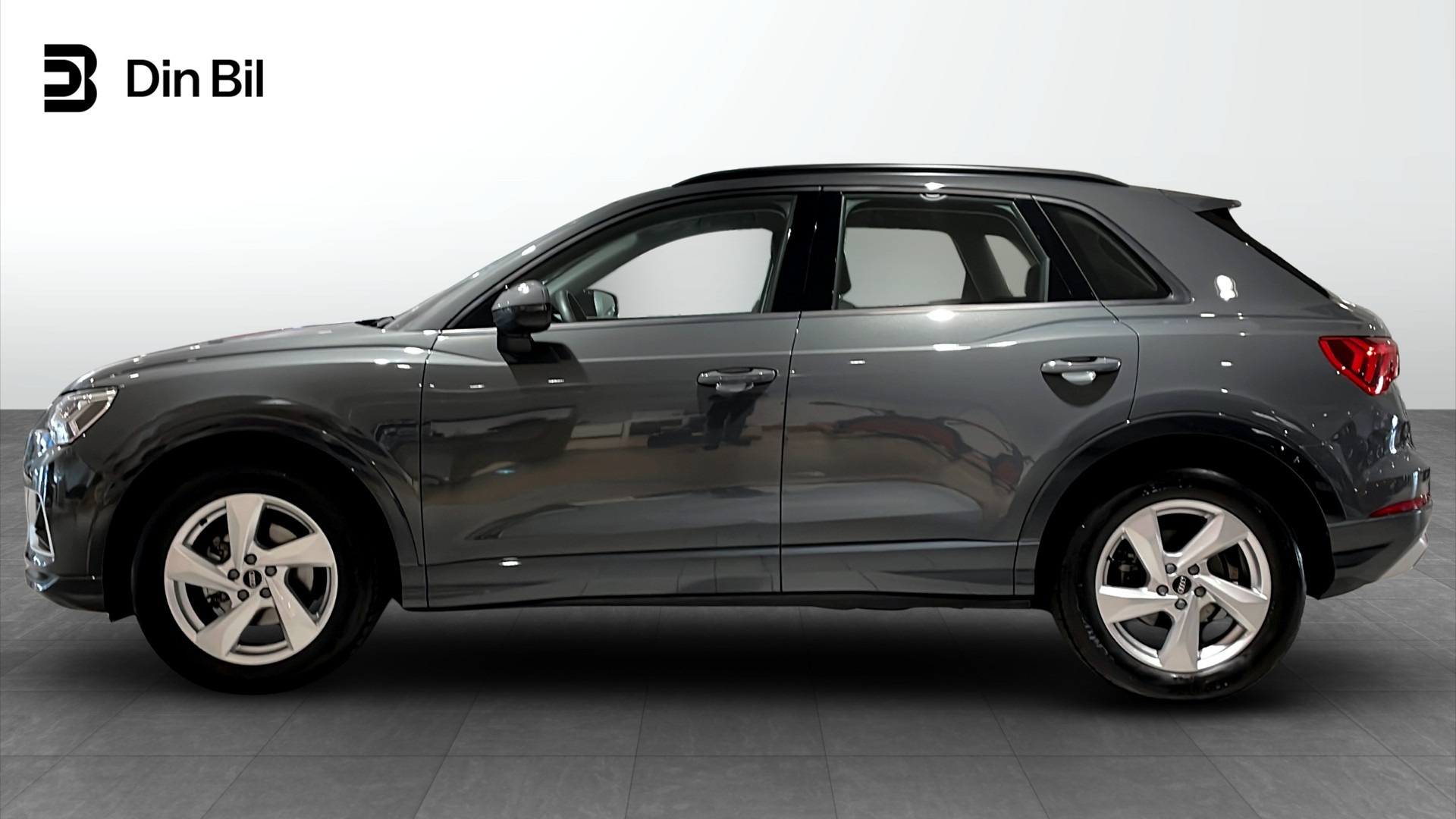 Audi Q3 TCJ53H