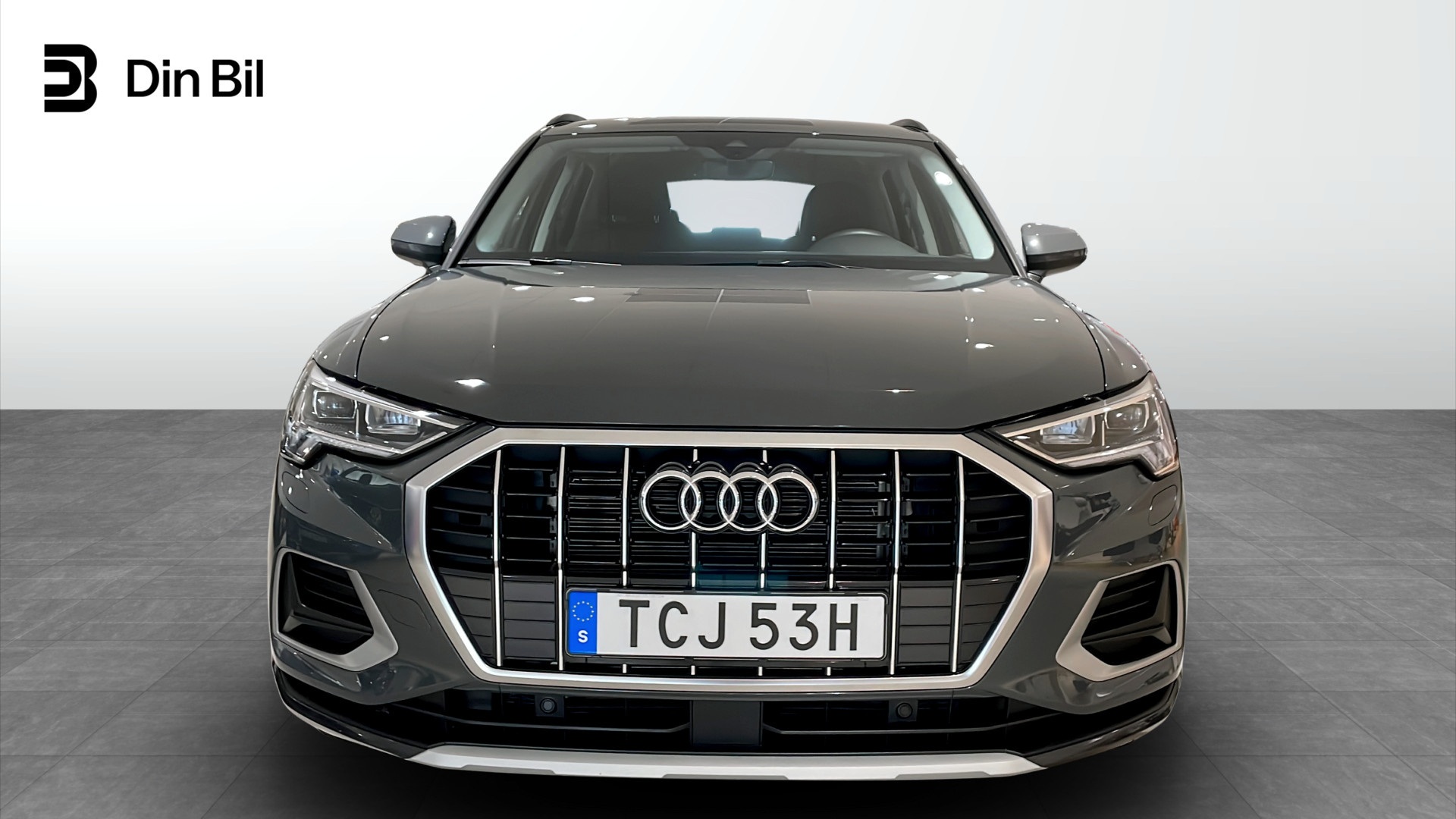 Audi Q3 TCJ53H