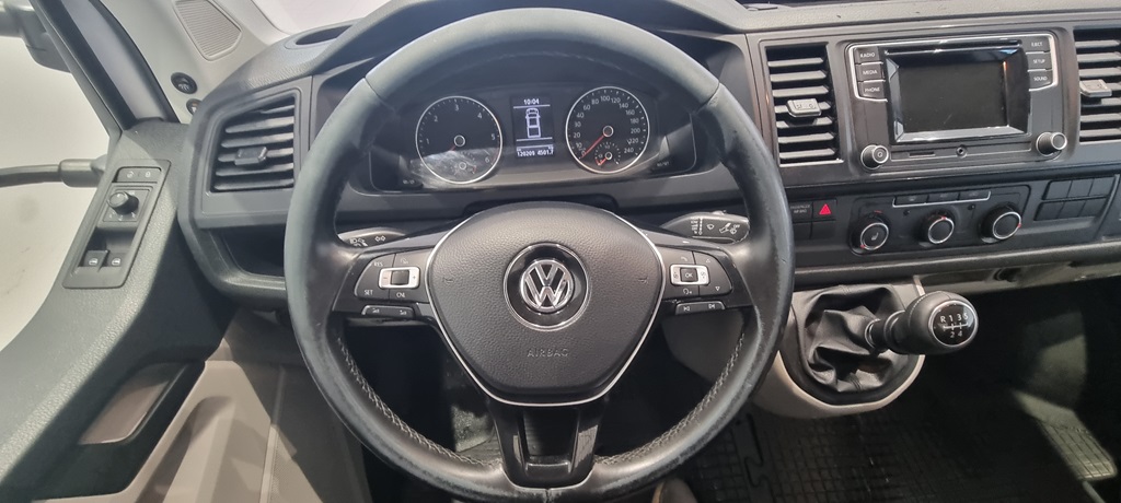 Volkswagen T6 Transporter TCJ650