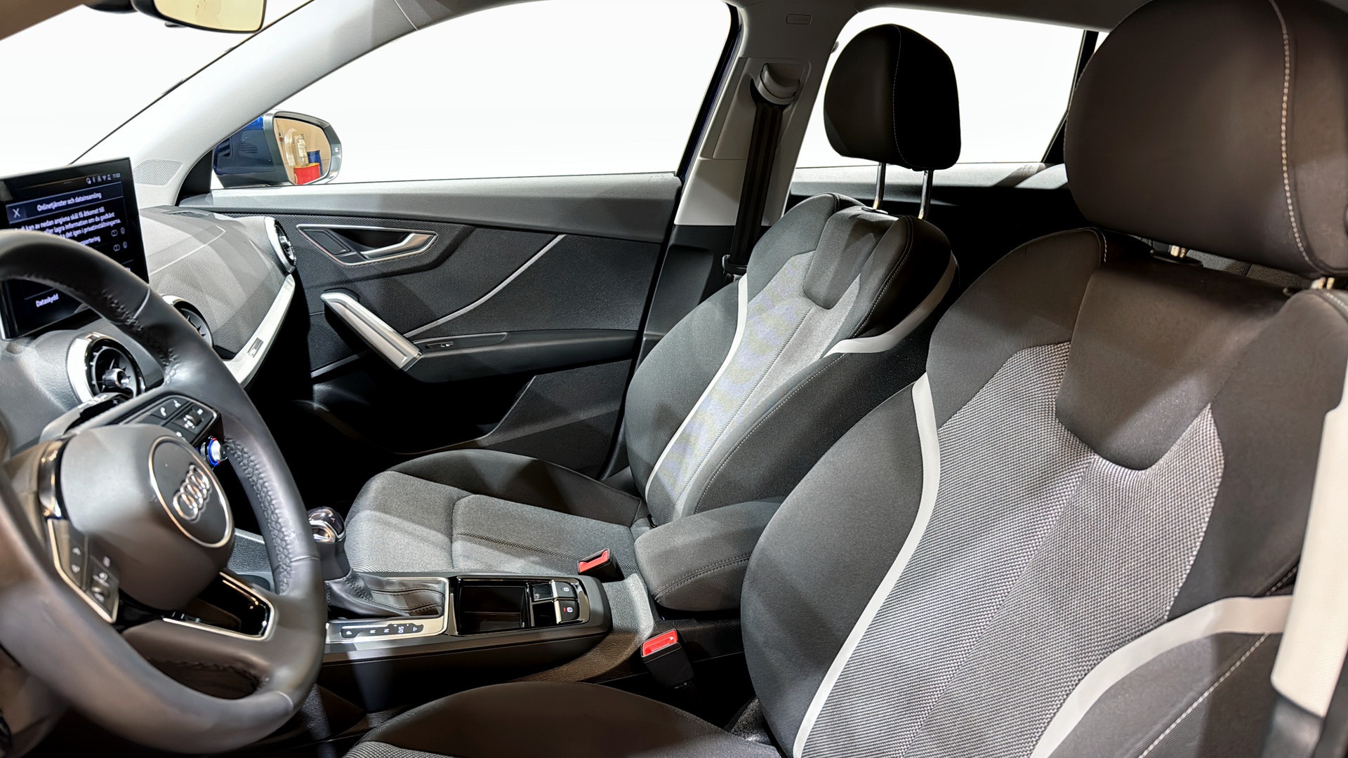 Audi Q2 TCL16B