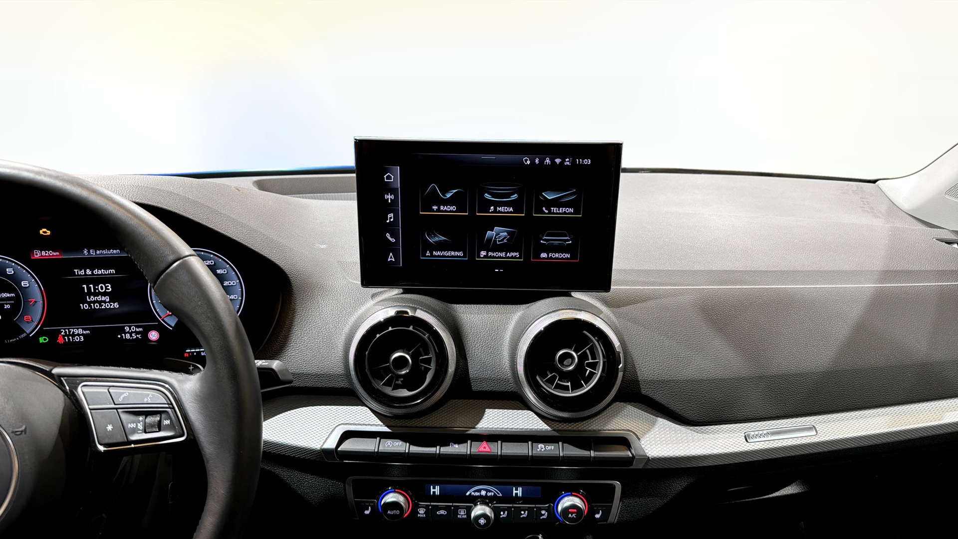 Audi Q2 TCL16B