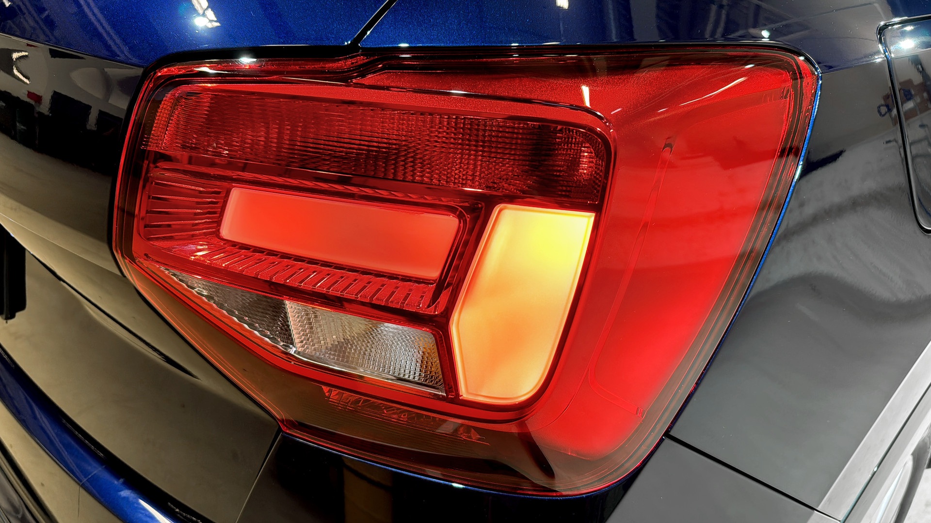 Audi Q2 TCL16B