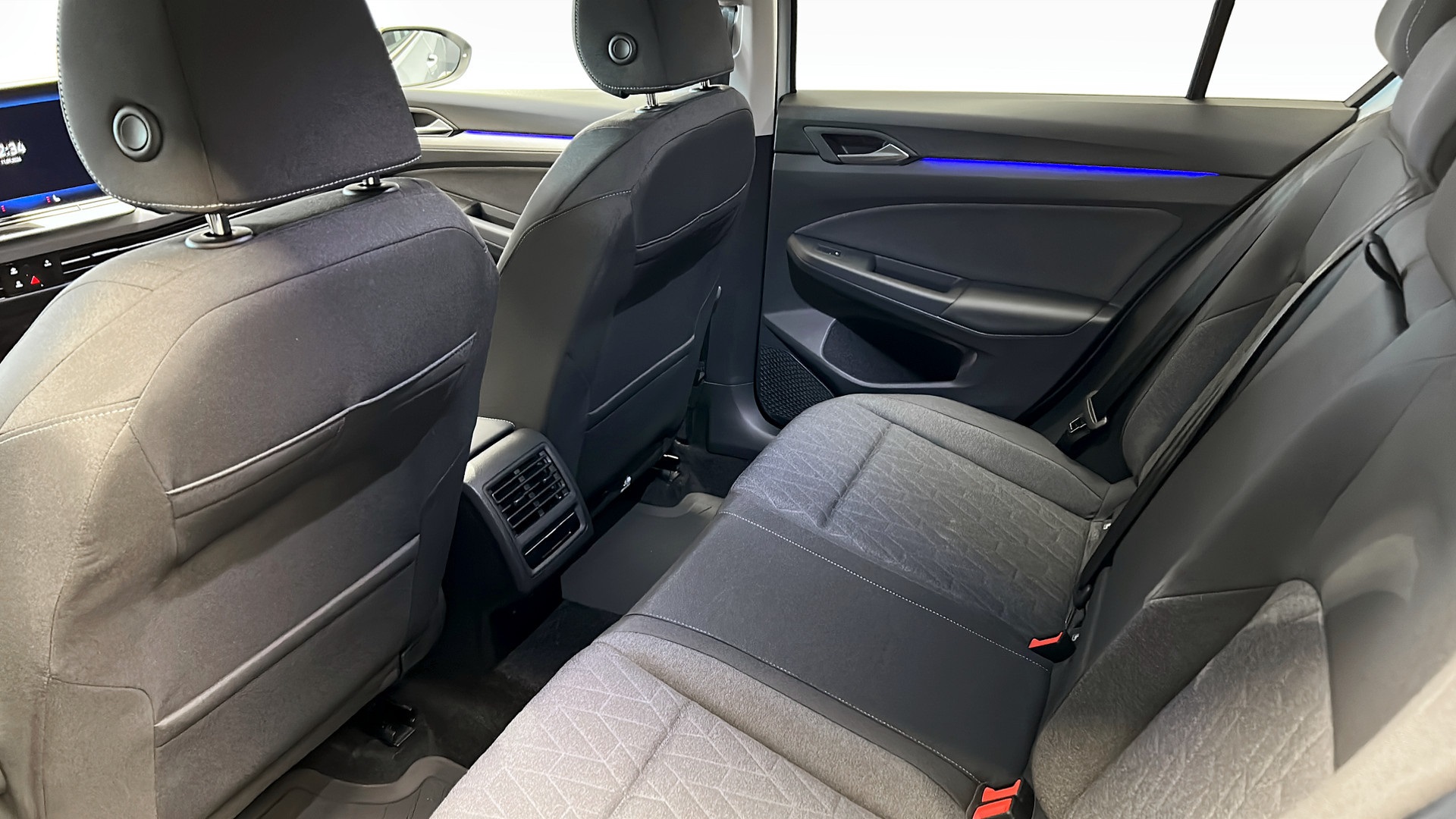 Volkswagen Golf TCP12G