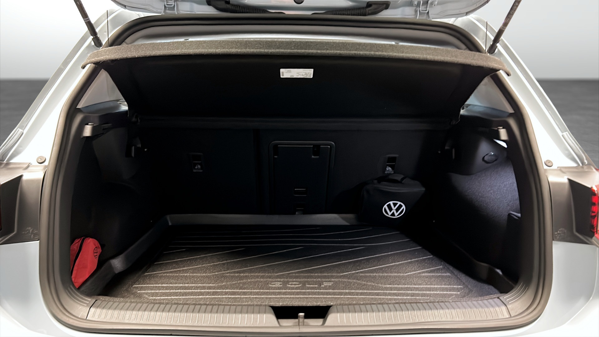Volkswagen Golf TCP12G