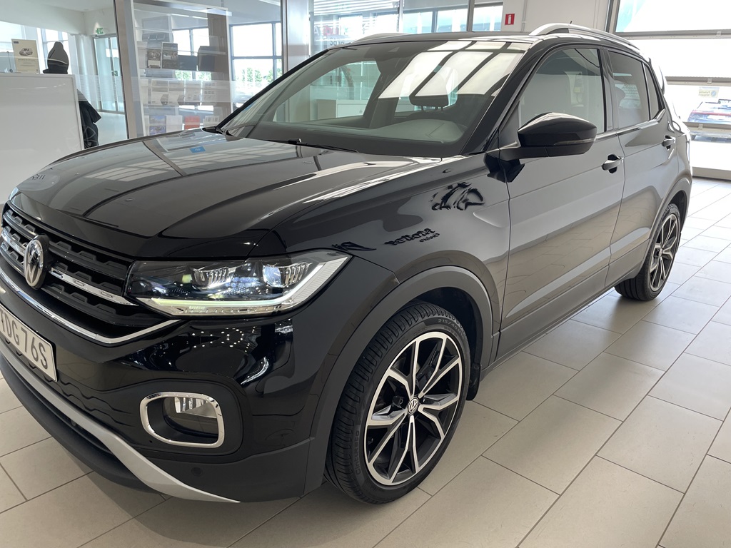 Volkswagen T-Cross TDG76S