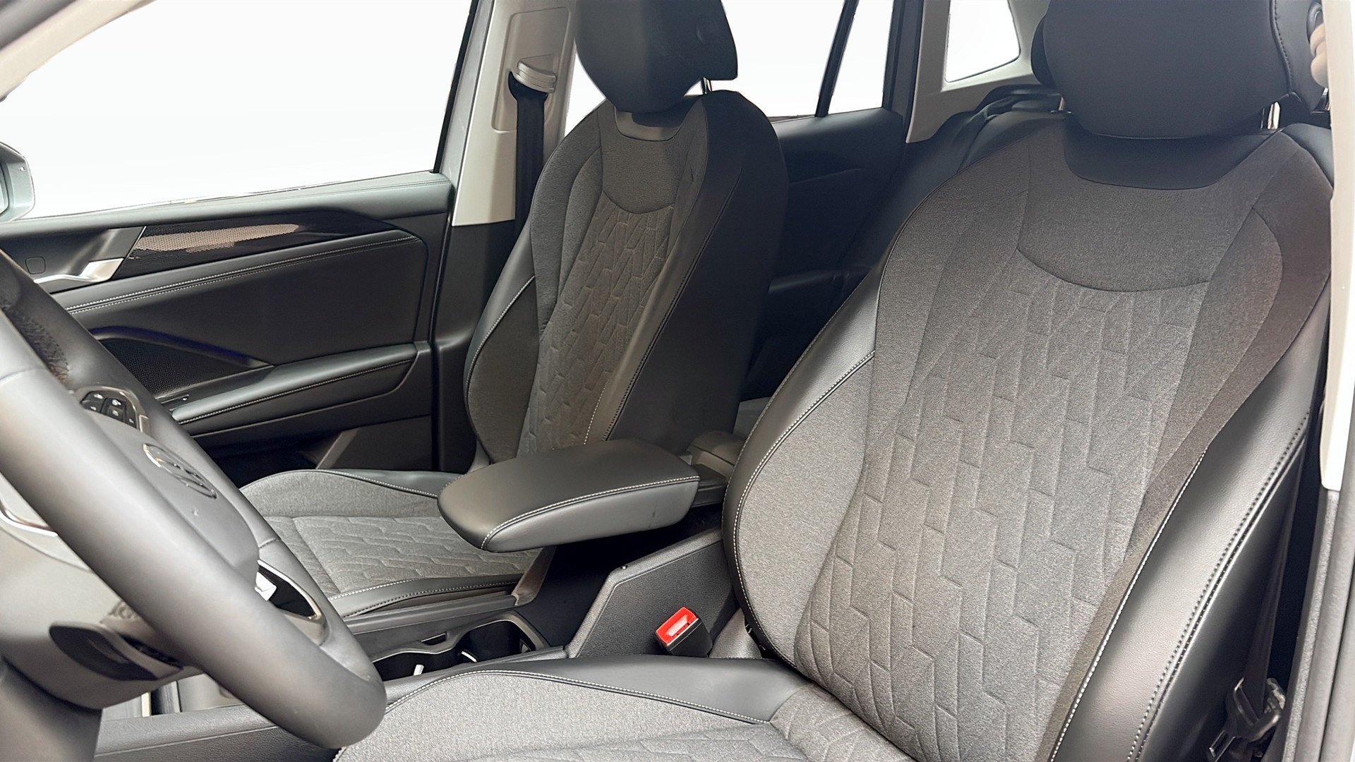 Volkswagen Tiguan TDJ16H