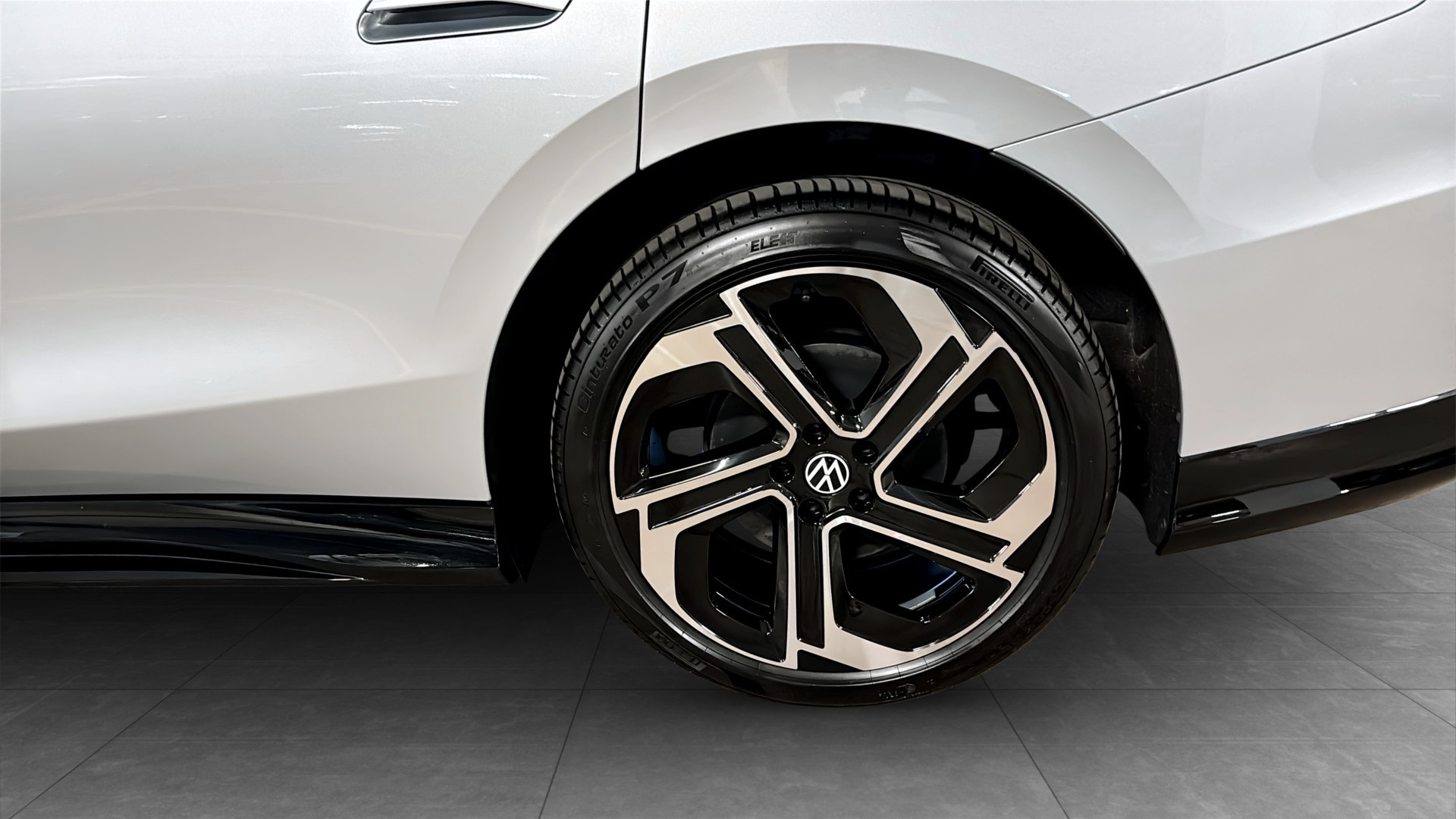 Volkswagen ID.7 TDJ51G