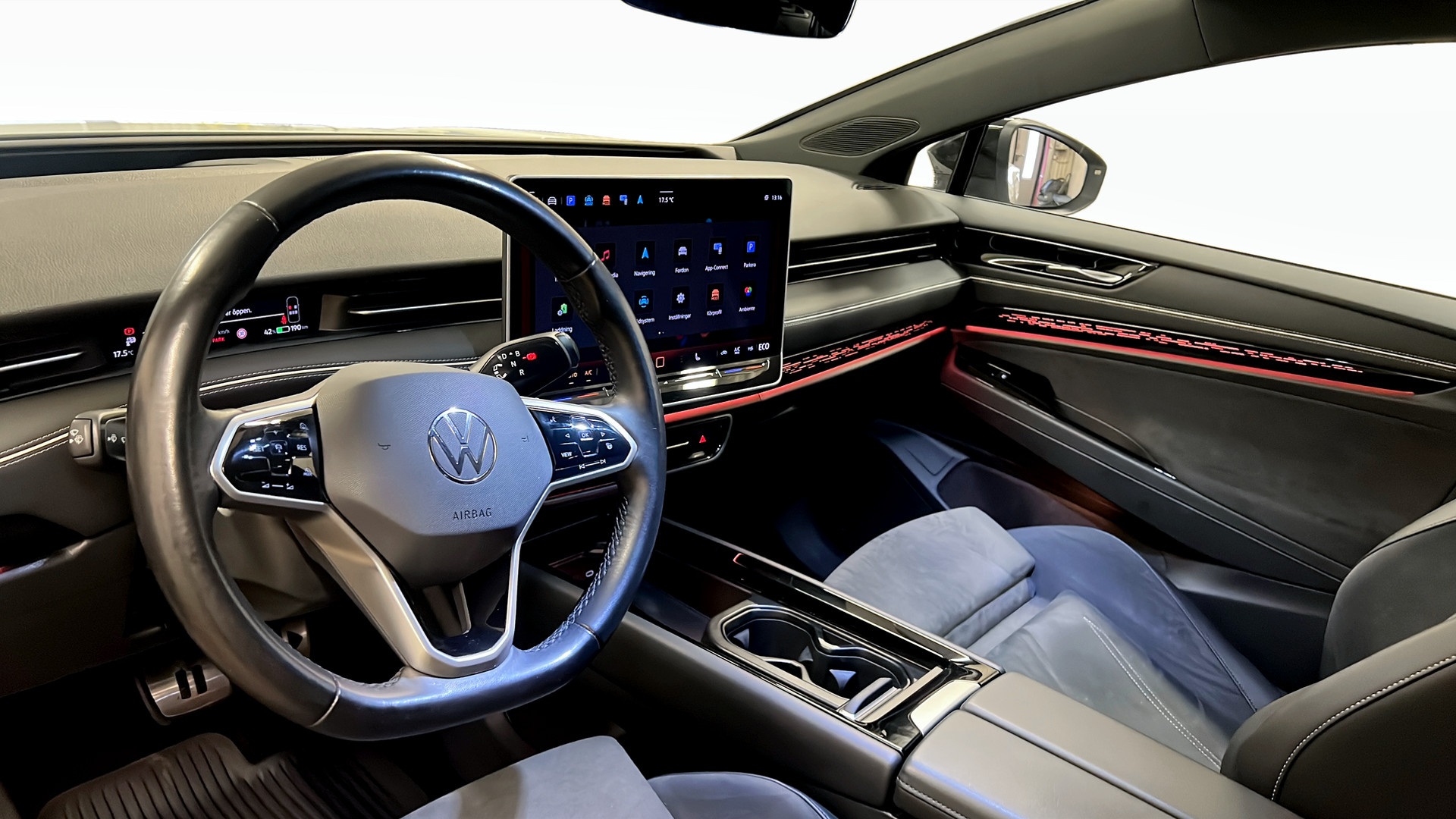 Volkswagen ID.7 Tourer TDJ79F