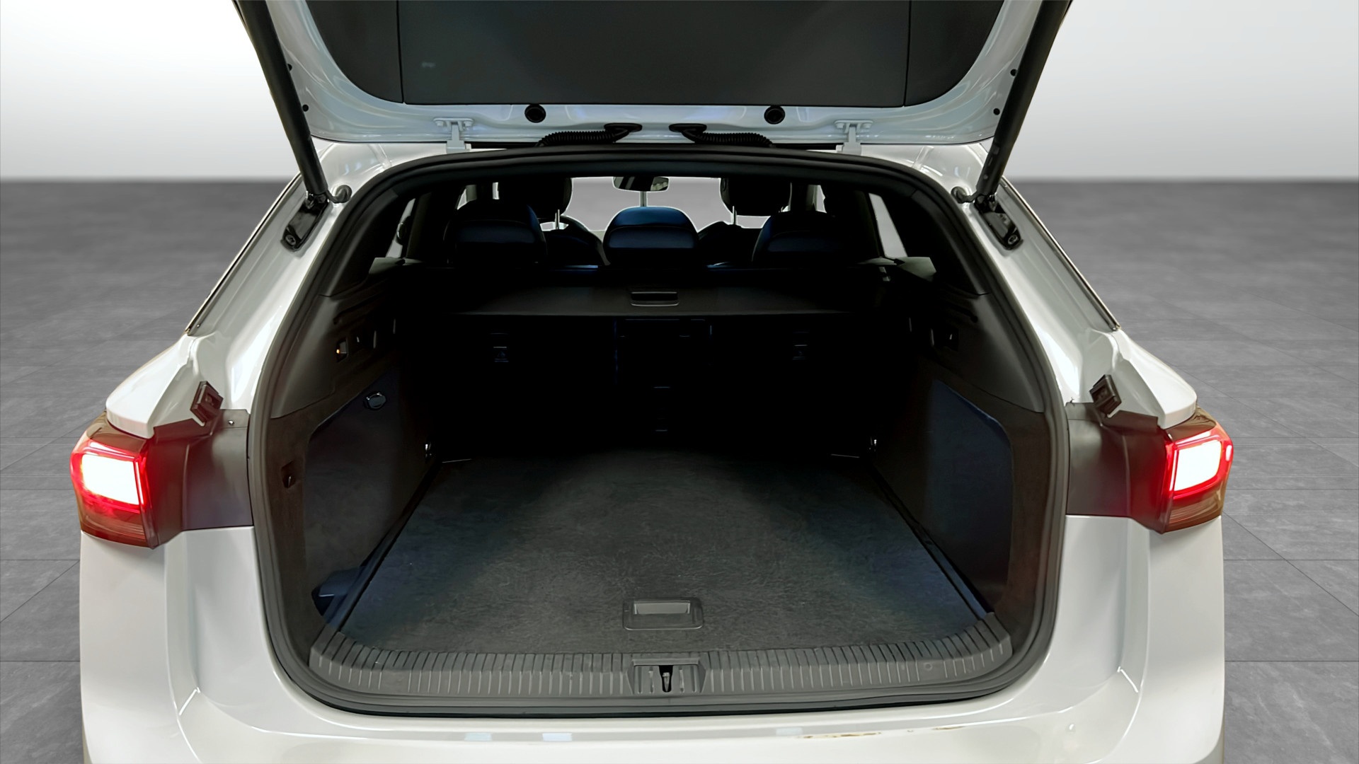 Volkswagen ID.7 Tourer TDJ79F