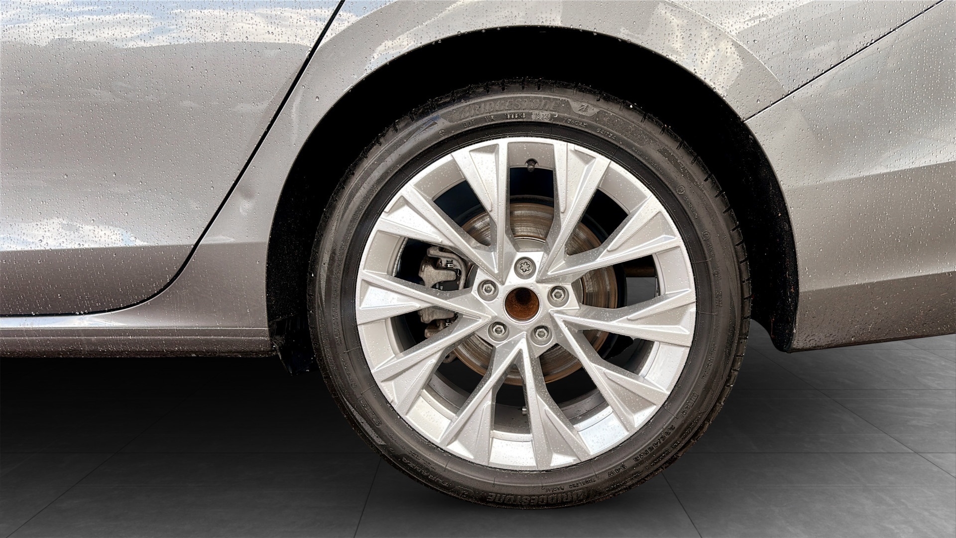 Skoda Superb Combi TDL14W