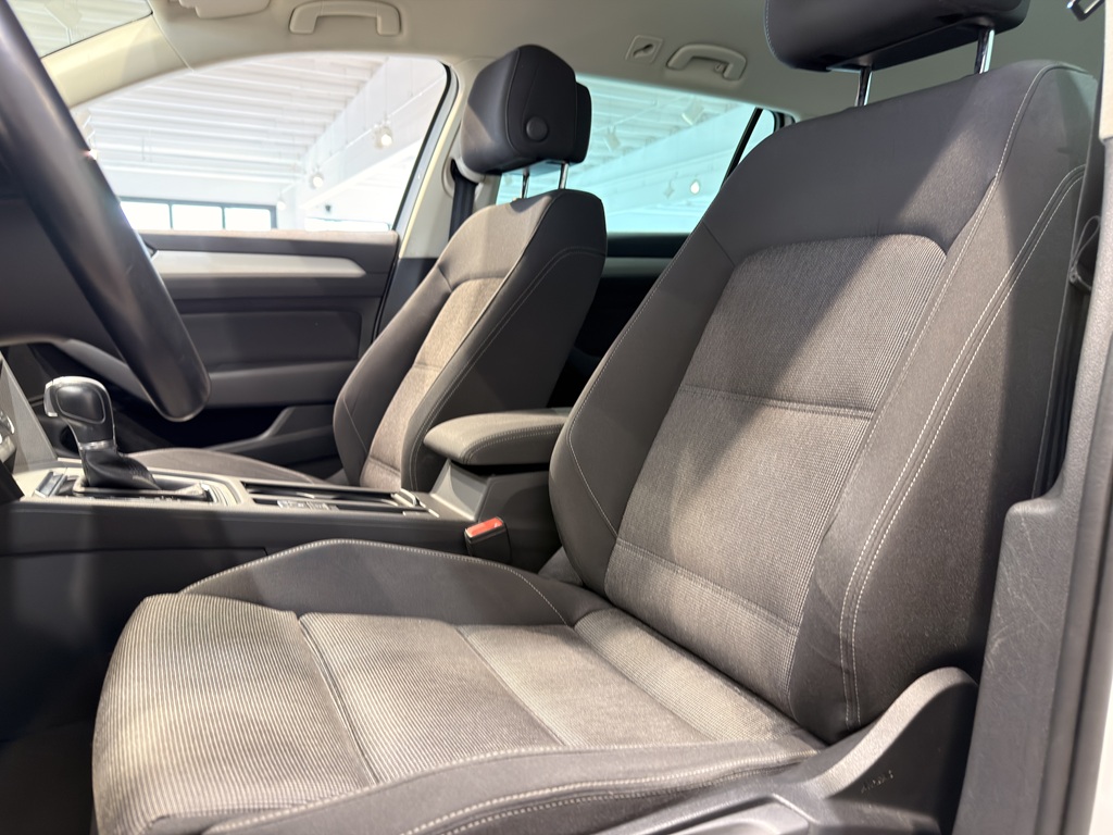 Volkswagen Passat Sportscombi TGC801