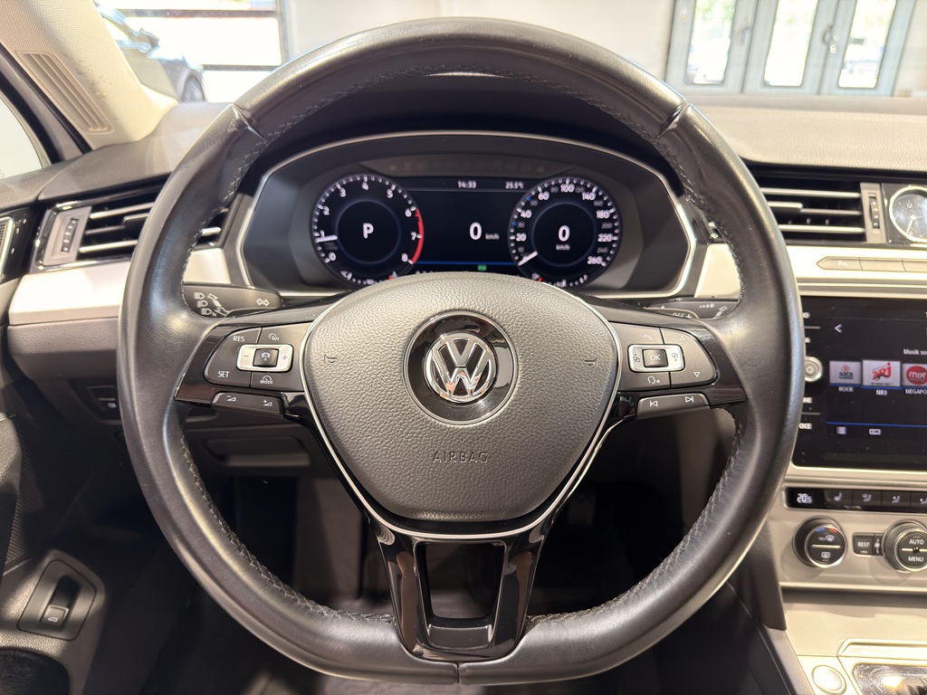 Volkswagen Passat Sportscombi TGC801
