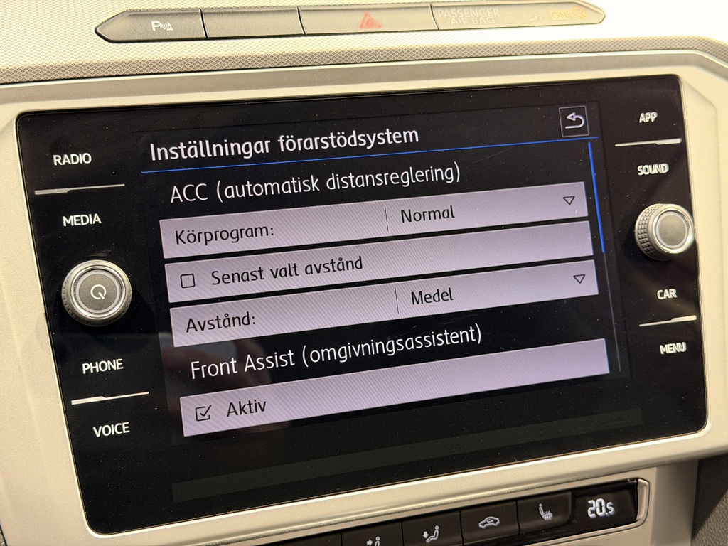 Volkswagen Passat Sportscombi TGC801