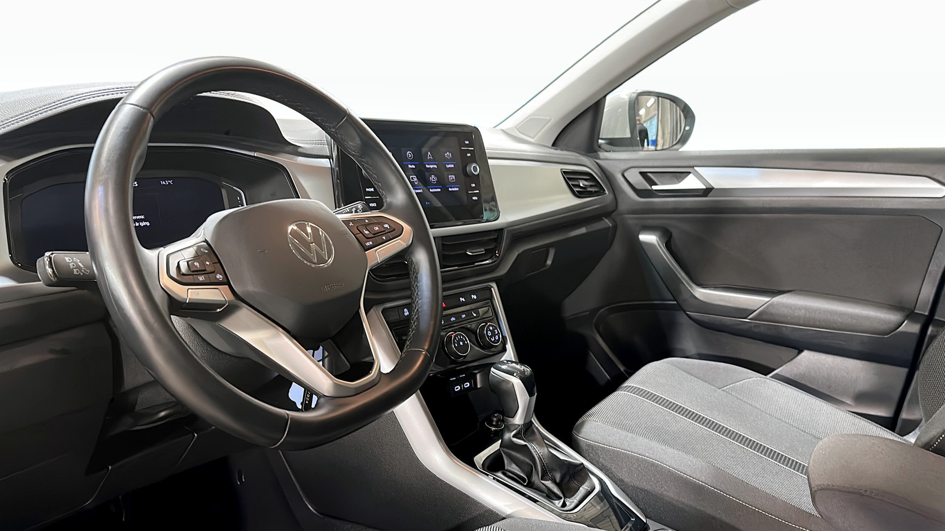 Volkswagen T-Roc TGD41P