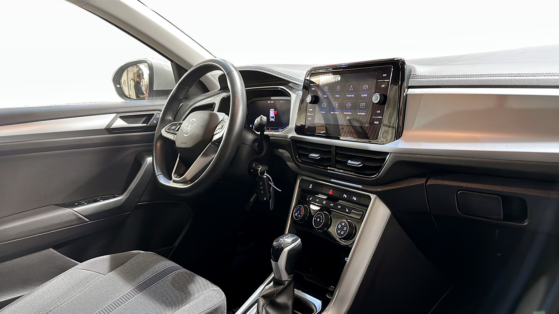 Volkswagen T-Roc TGD41P