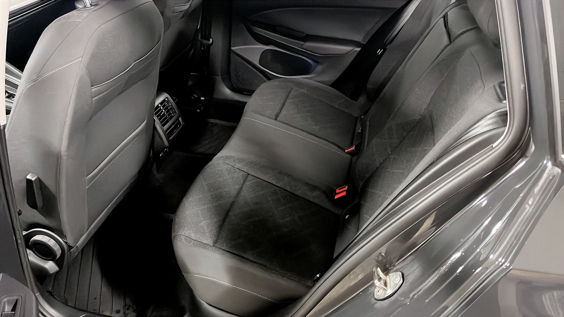 Volkswagen Golf Sportscombi TGG789