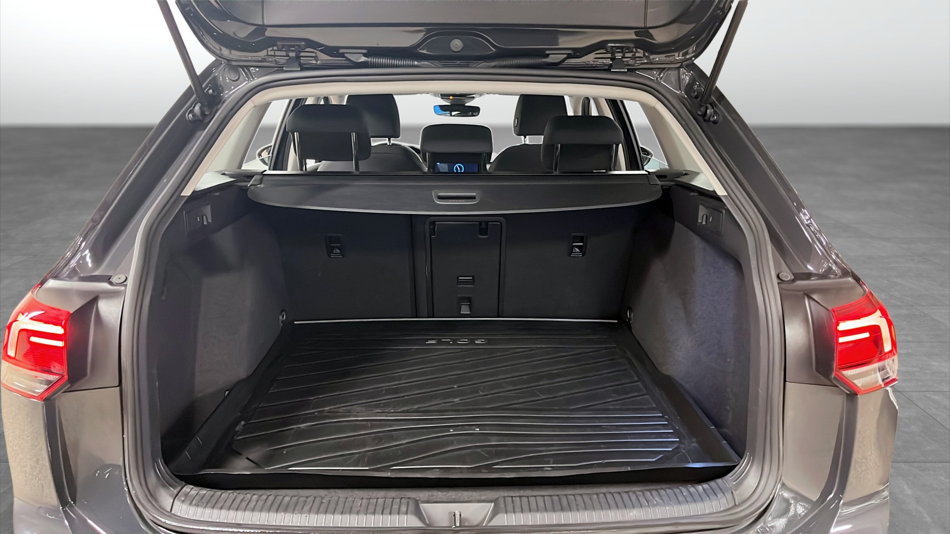 Volkswagen Golf Sportscombi TGG789