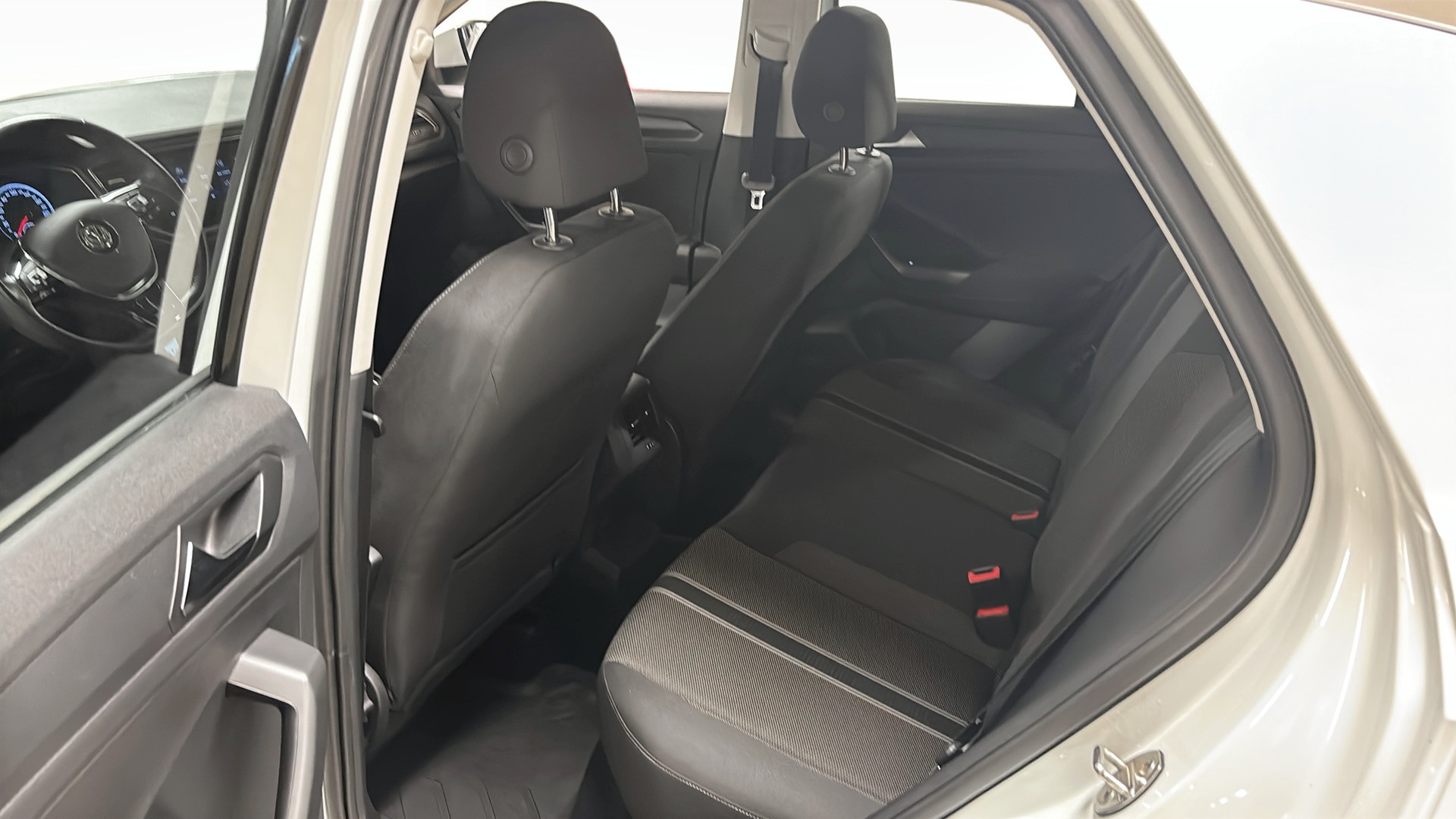 Volkswagen T-Roc TGM76Y