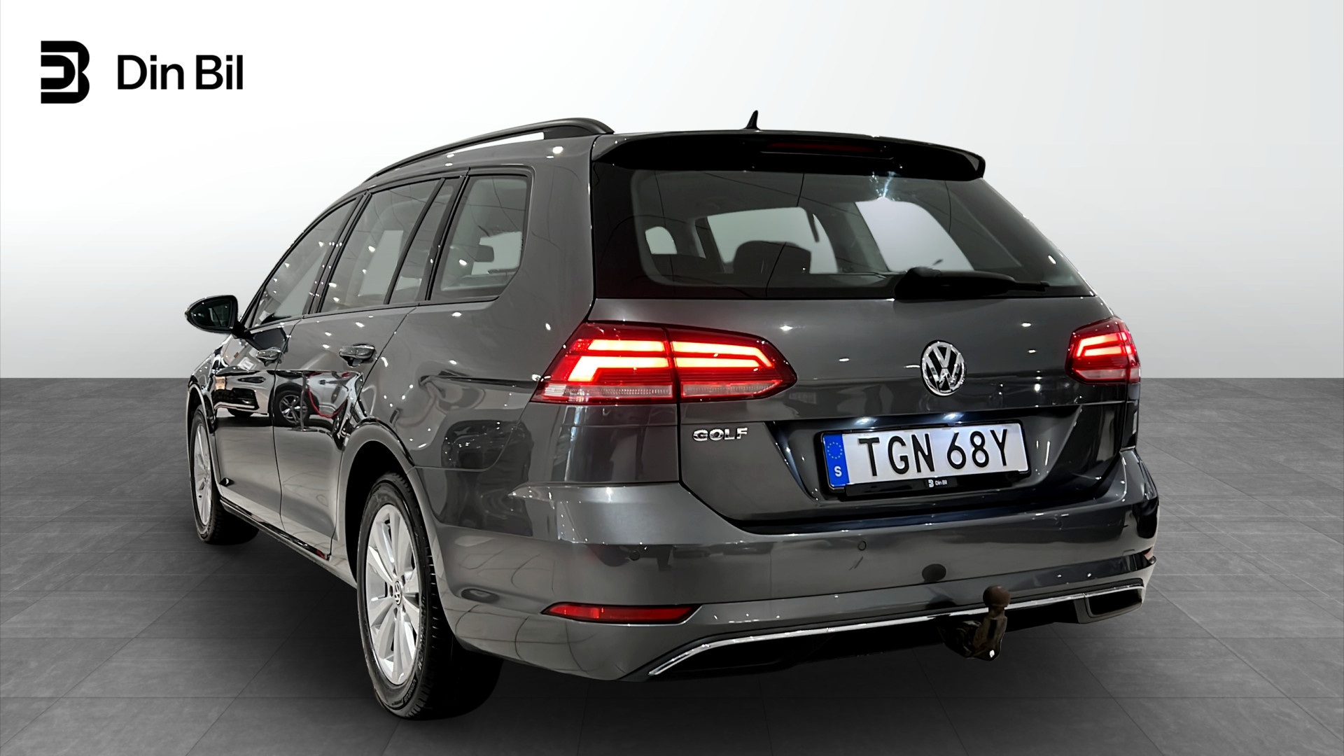 Volkswagen Golf Sportscombi TGN68Y