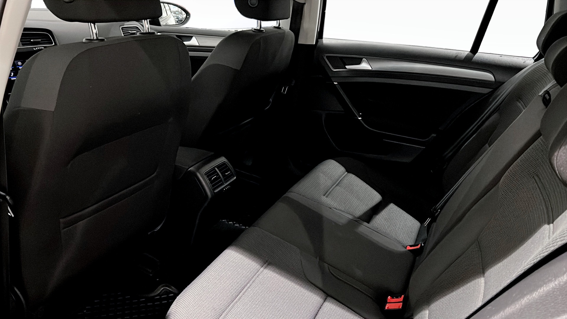 Volkswagen Golf Sportscombi TGN68Y