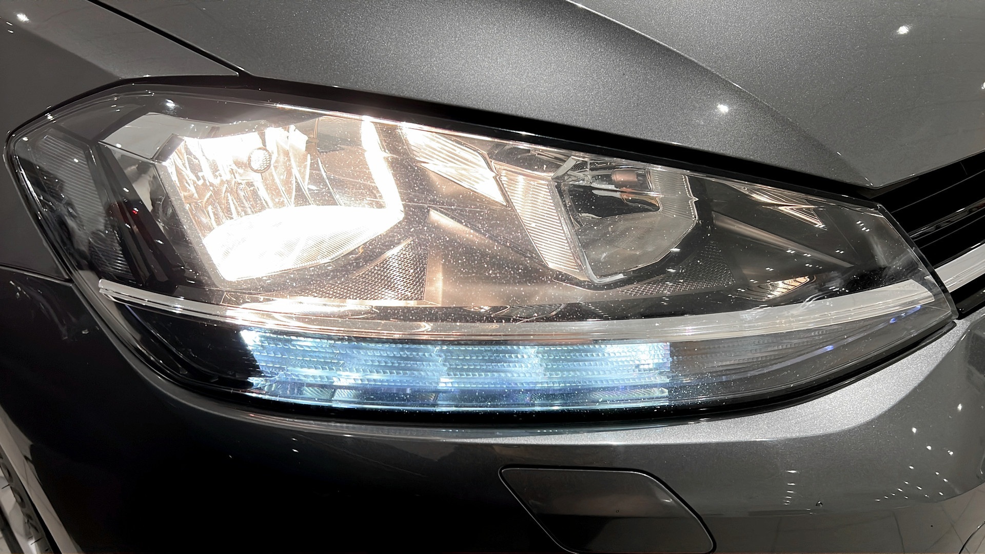 Volkswagen Golf Sportscombi TGN68Y
