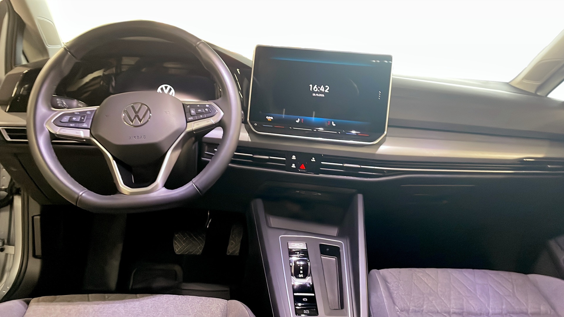 Volkswagen Golf THF88U