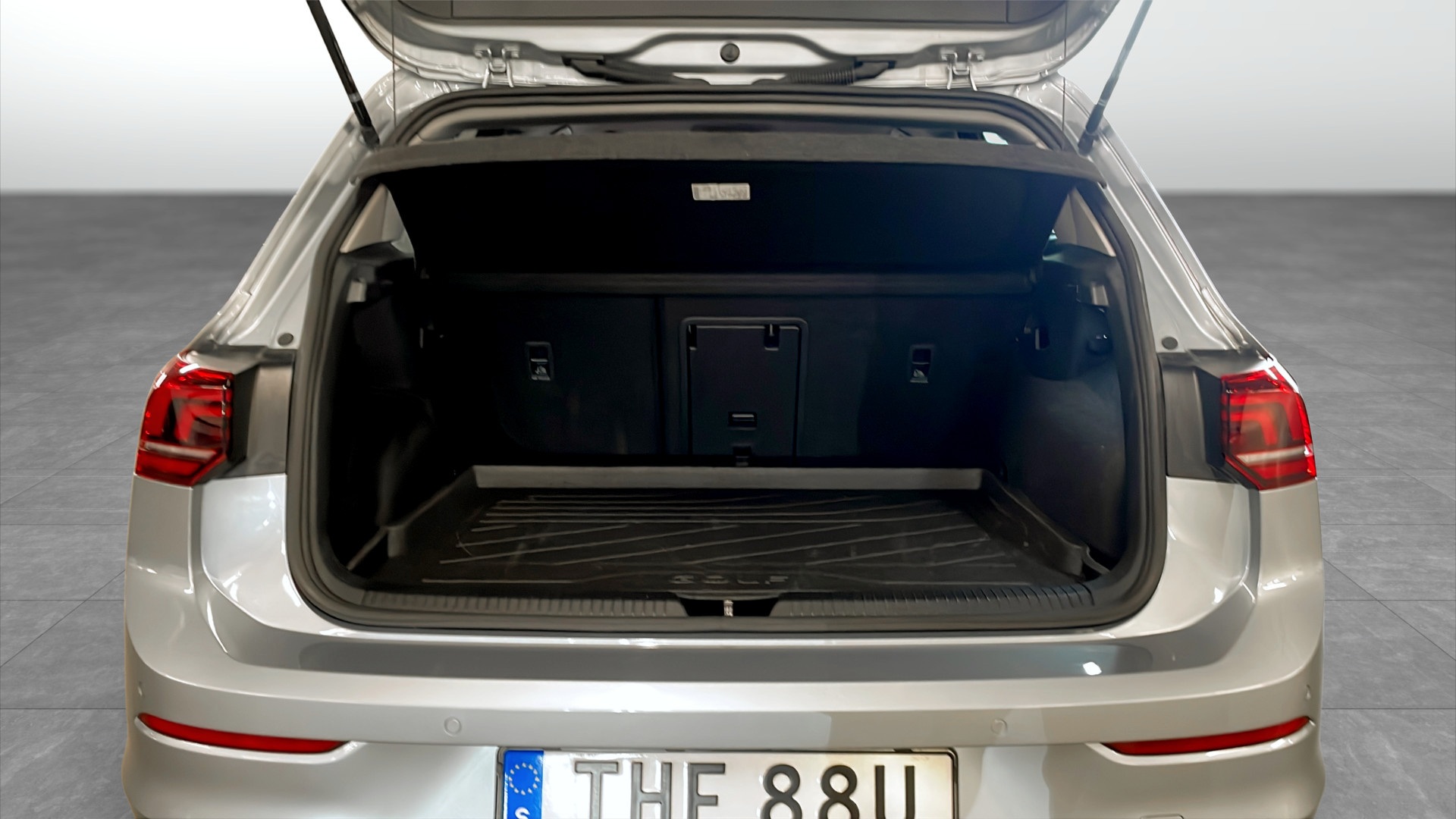 Volkswagen Golf THF88U
