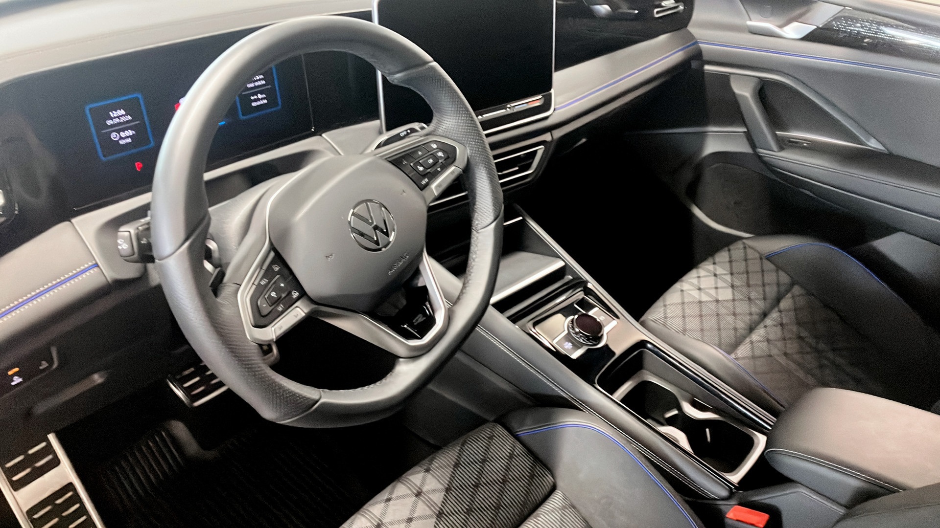 Volkswagen Tiguan THH79W
