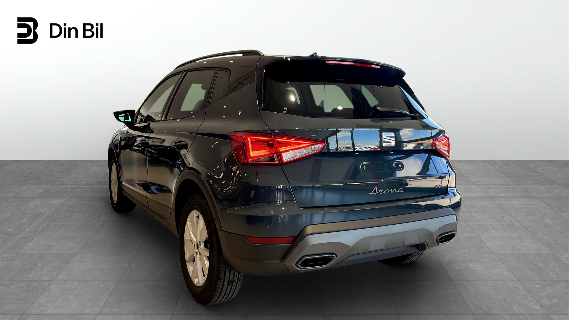 SEAT Arona THY79C