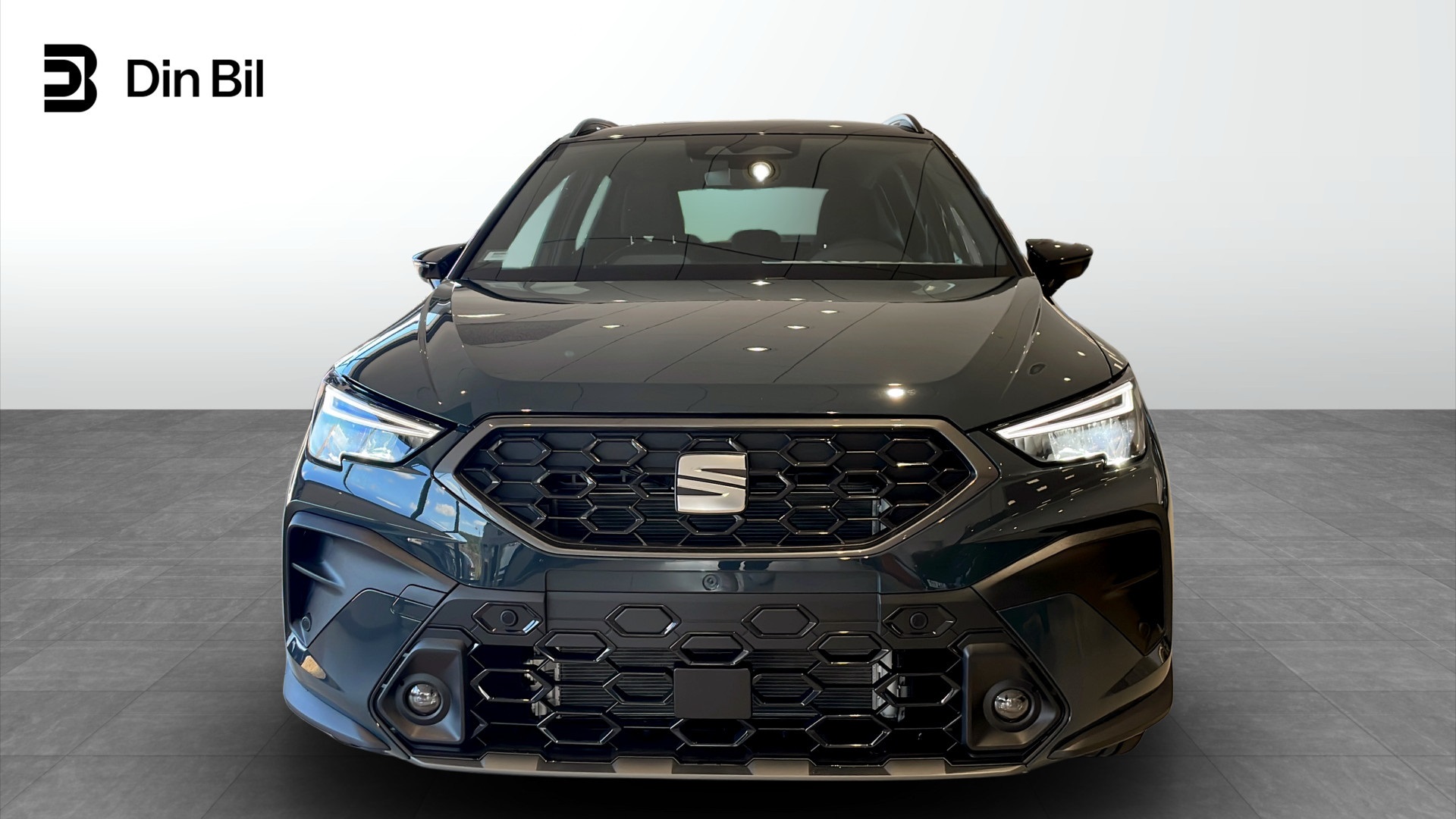 SEAT Arona THY79C