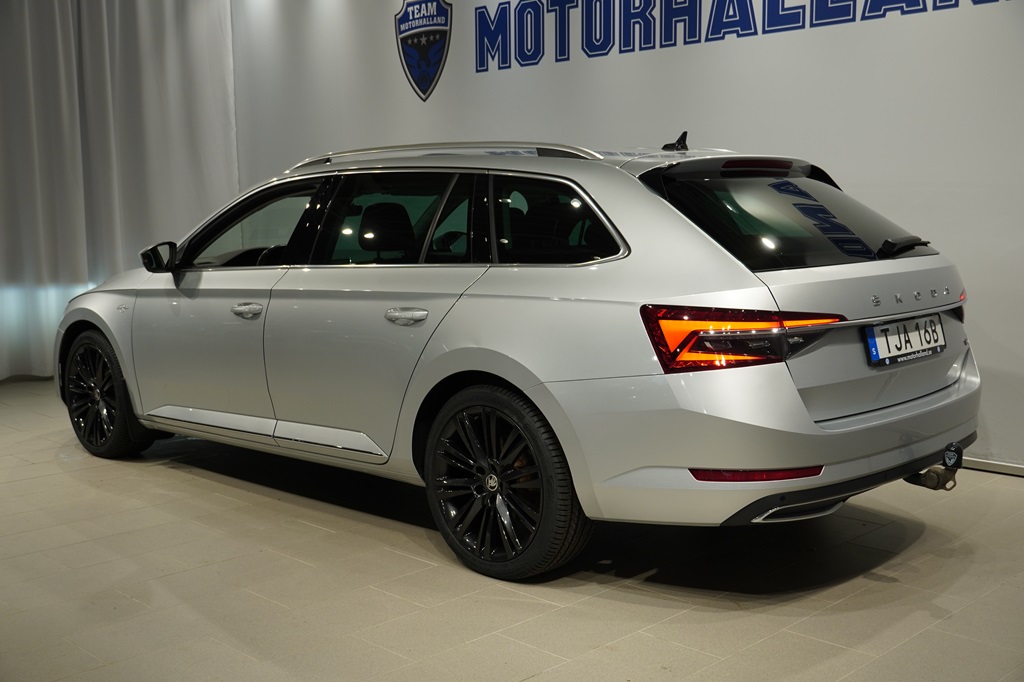 Skoda Superb TJA16B