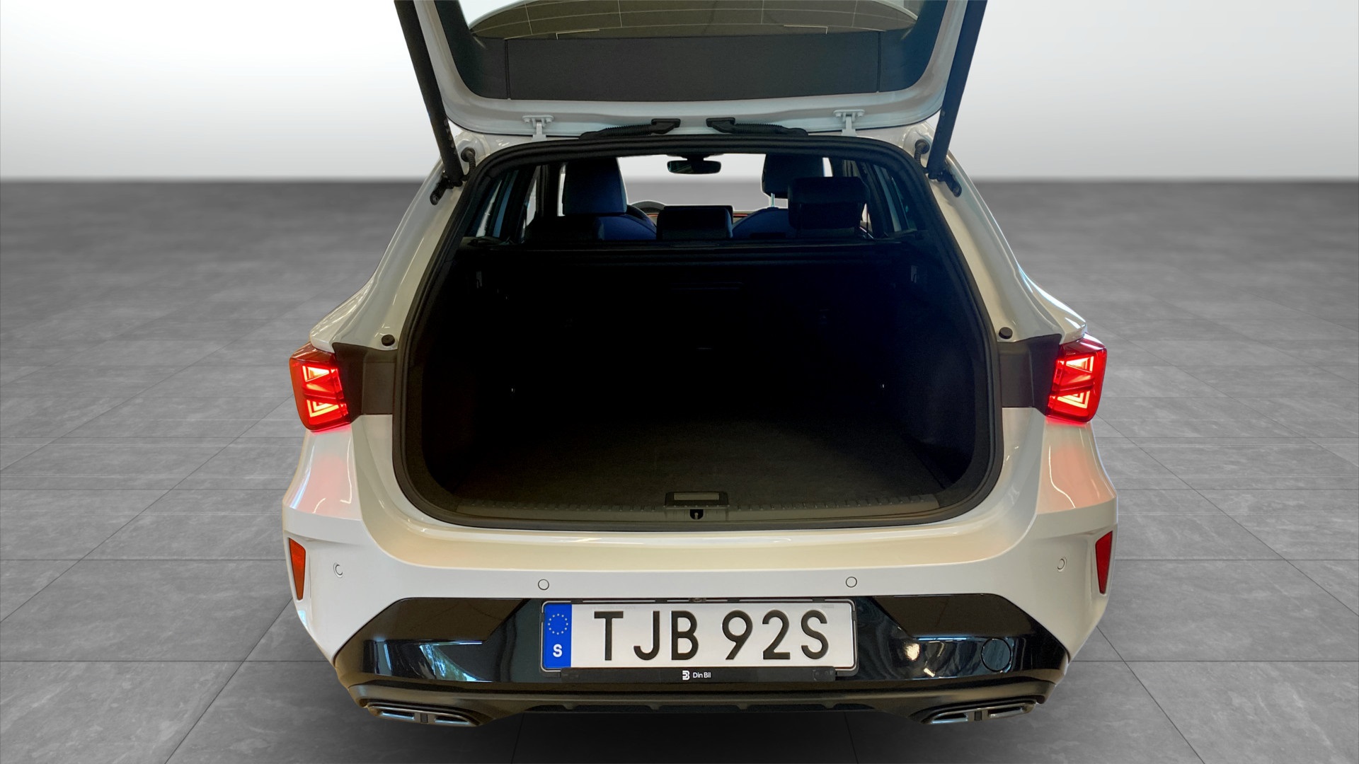 CUPRA Leon Sportstourer TJB92S