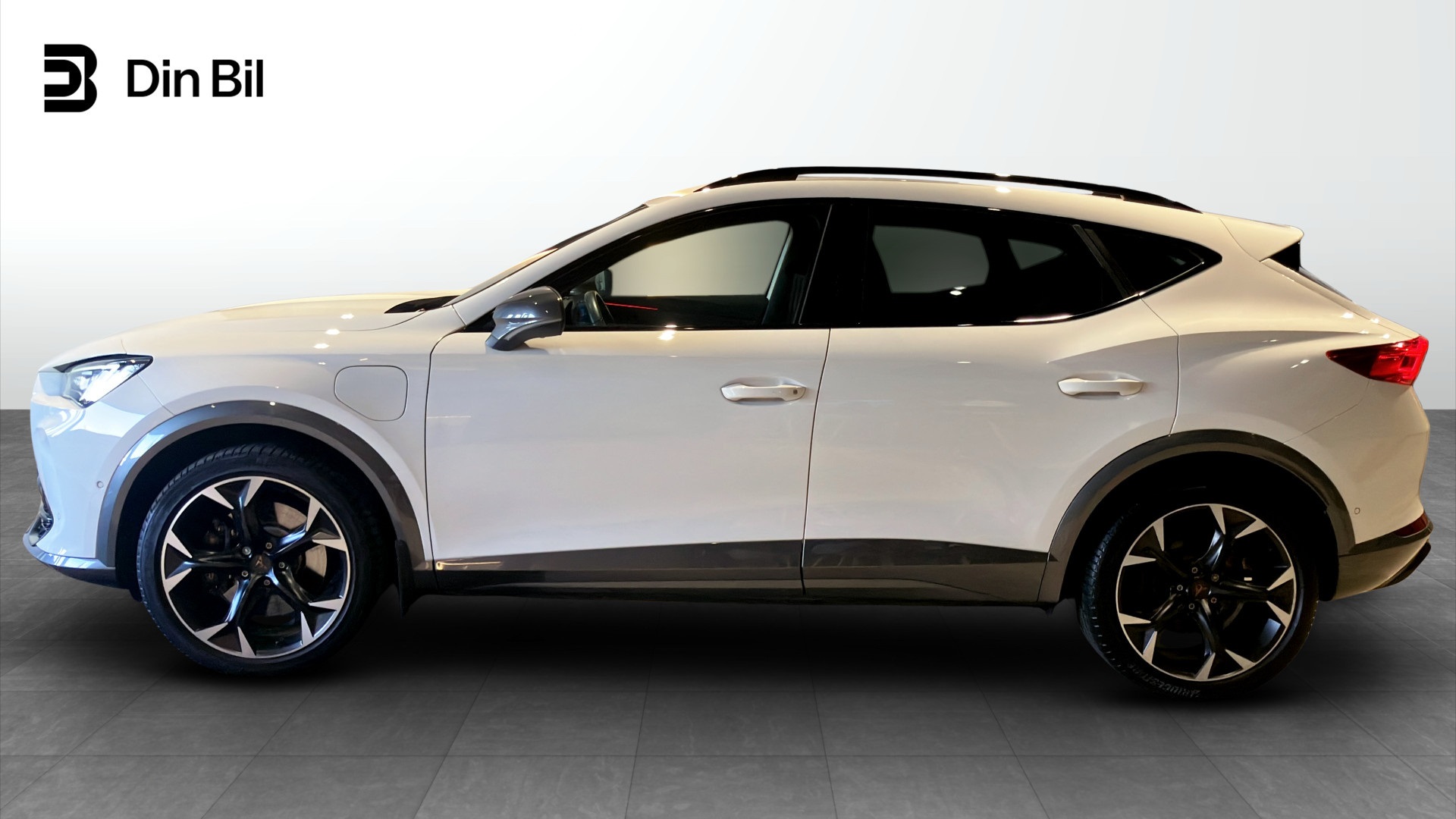 SEAT Cupra TKT78N