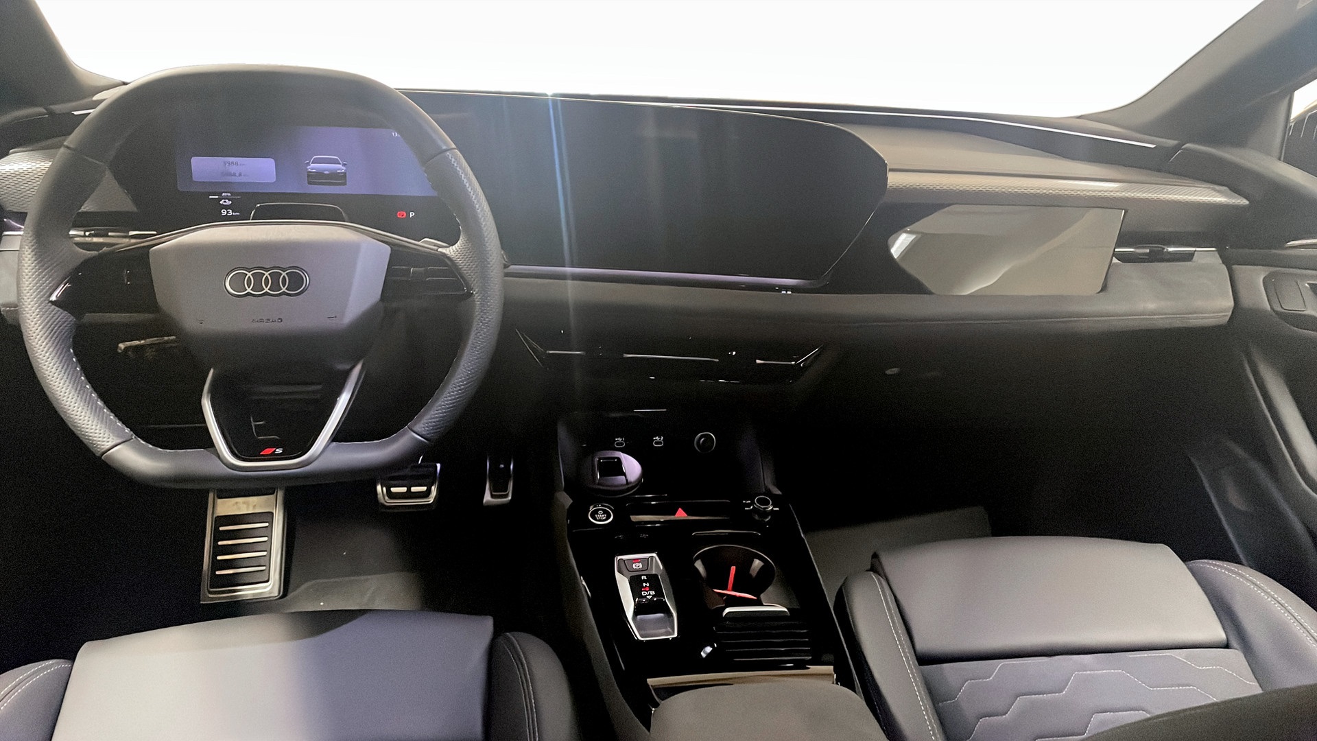 Audi A6 Avant e-tron TLJ11U
