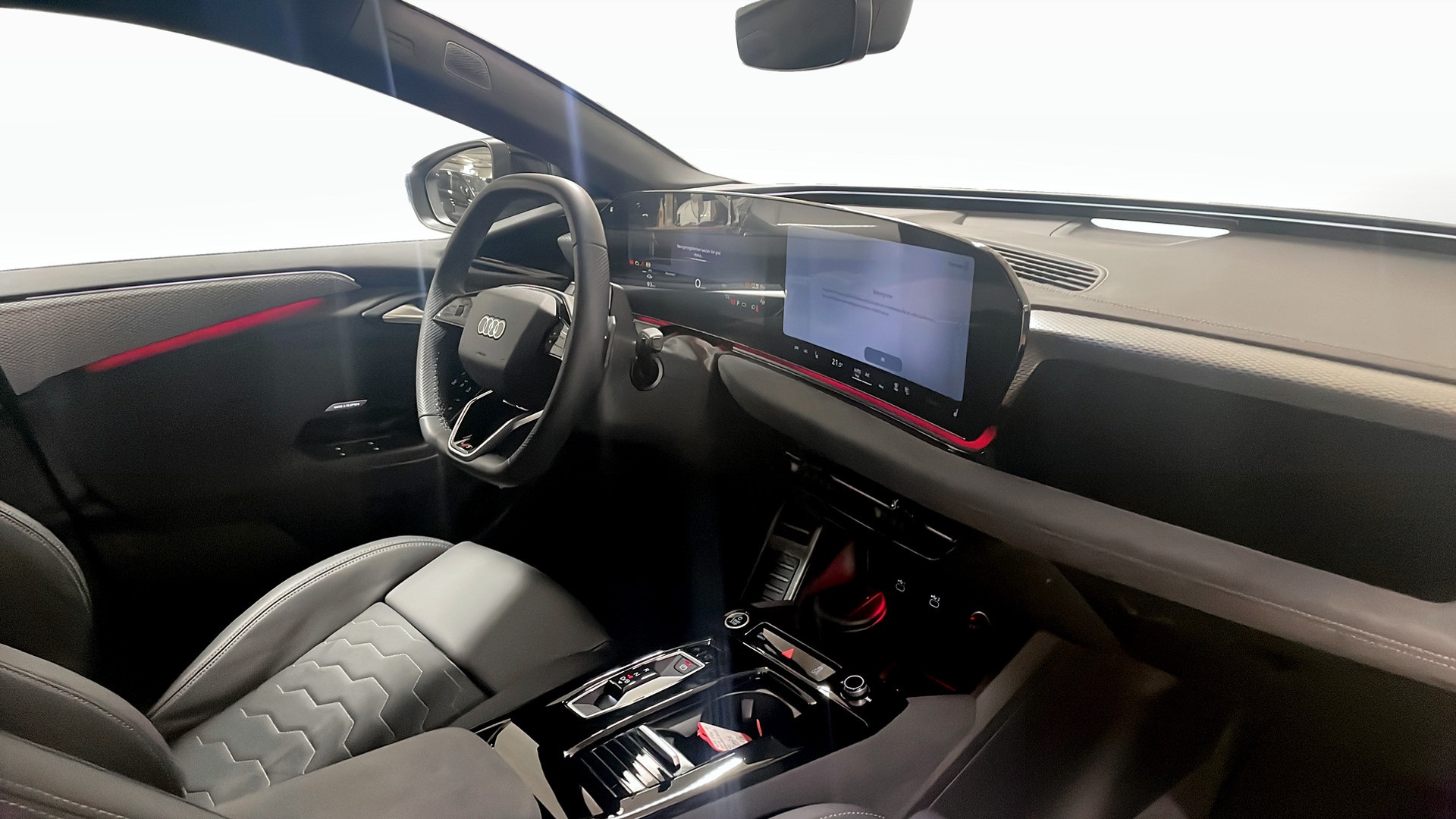 Audi A6 Avant e-tron TLJ11U