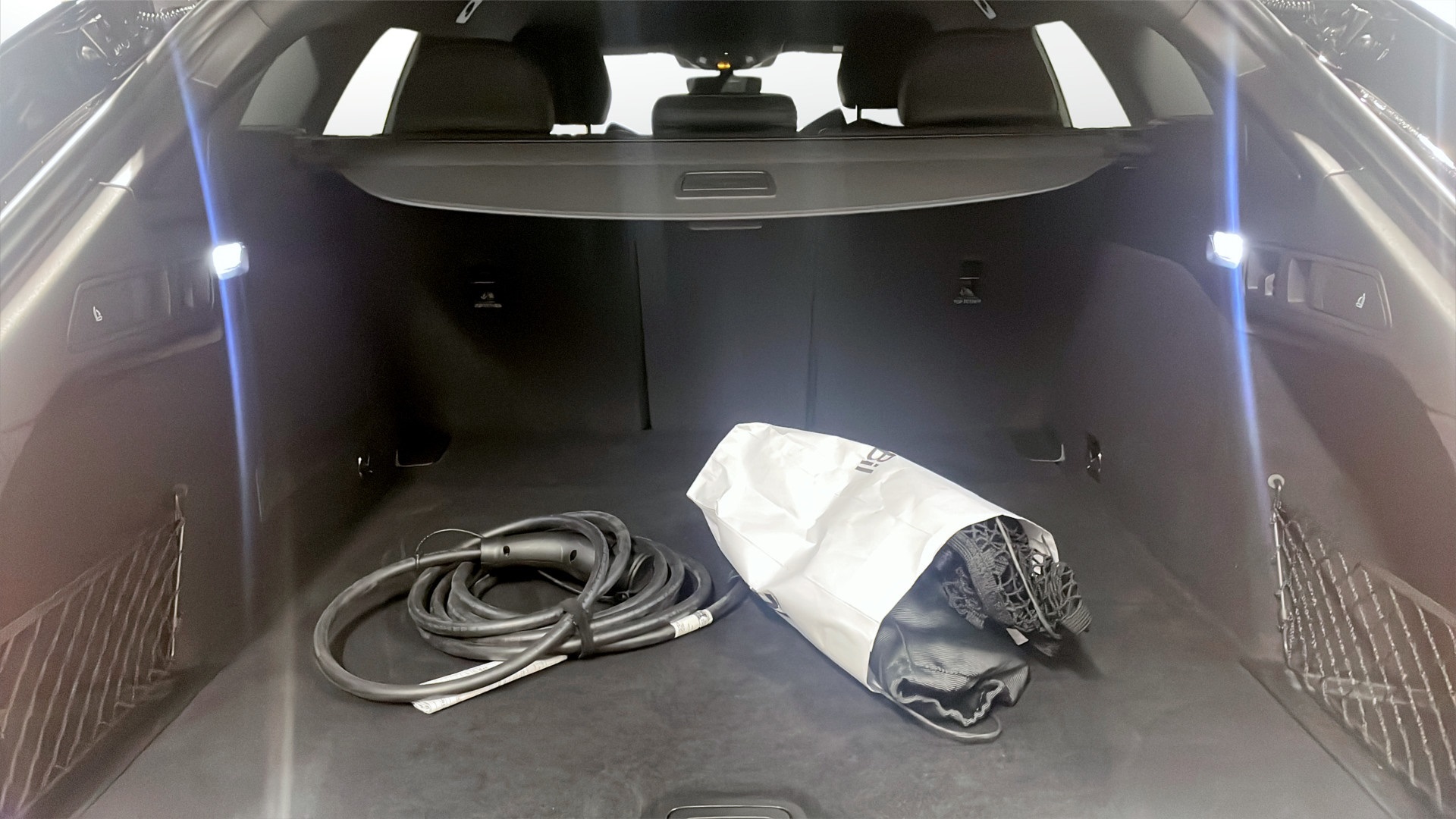 Audi A6 Avant e-tron TLJ11U