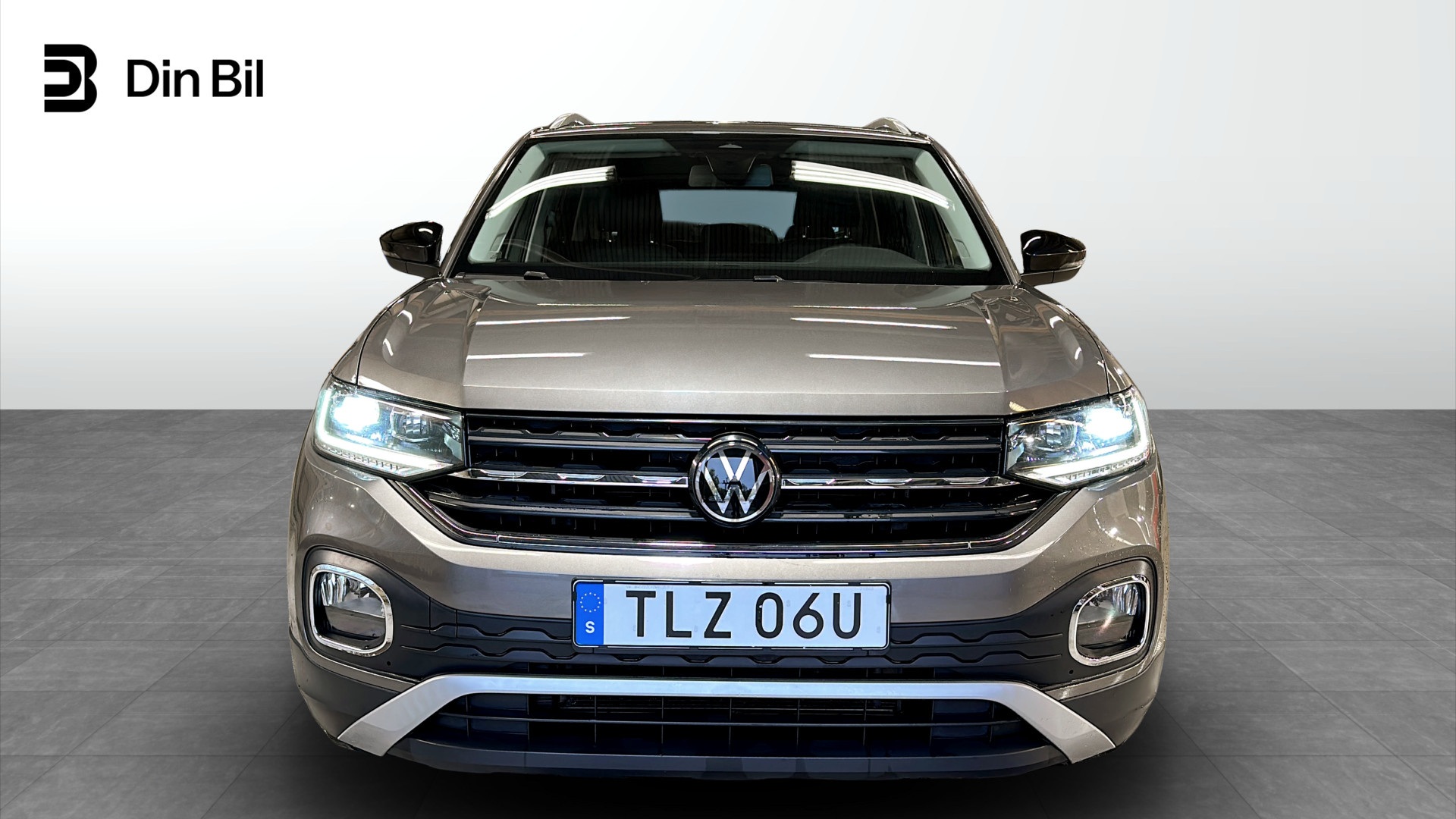 Volkswagen T-Cross TLZ06U